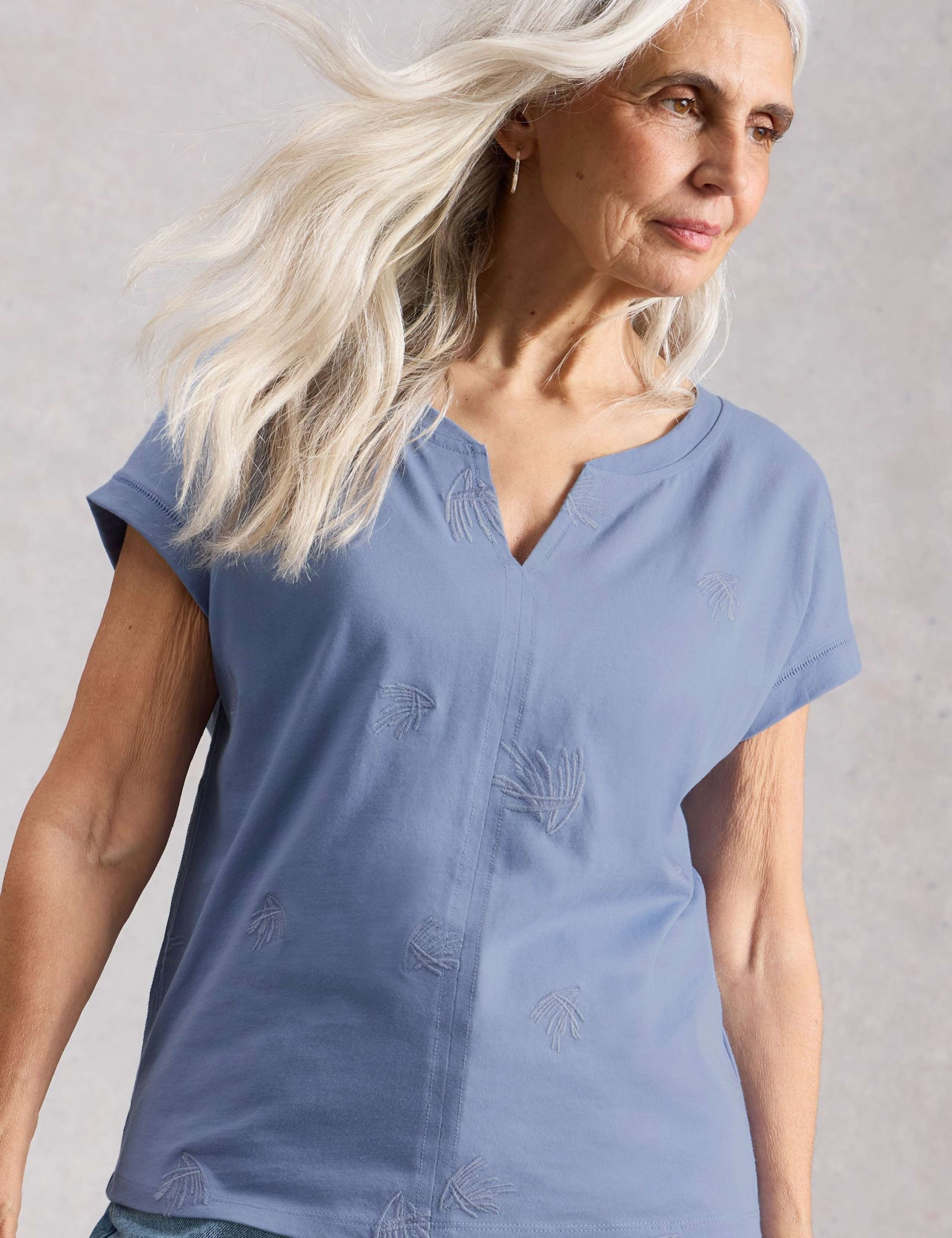 Embroidered Notch Neck T-Shirt 3 of 6