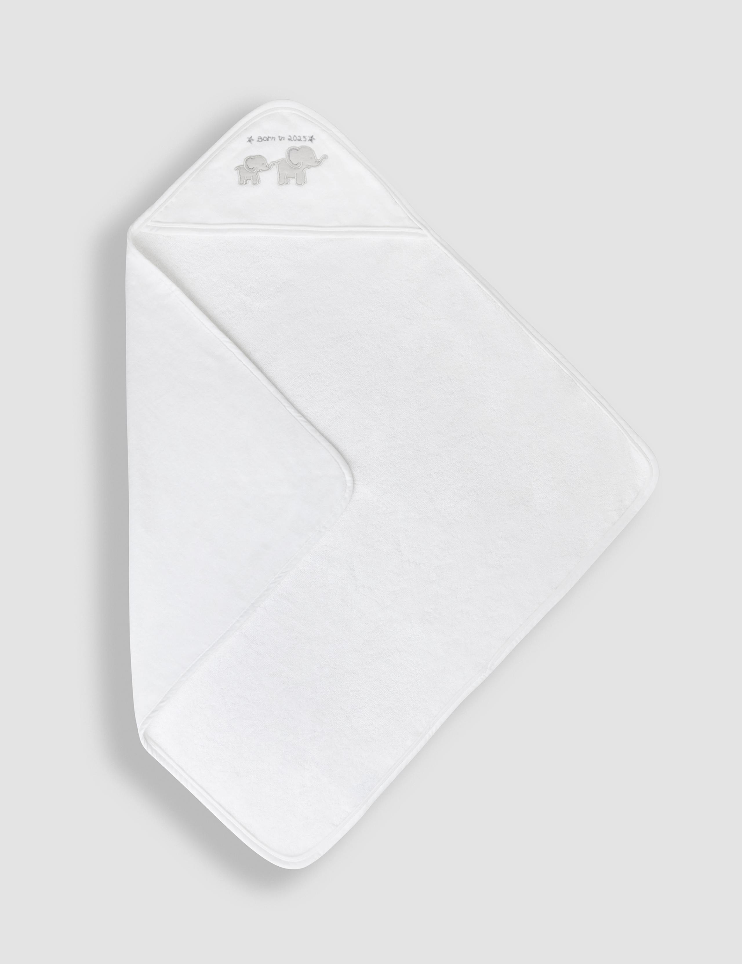 2pc Pure Cotton Born in 2025 Gift Set 2 of 4