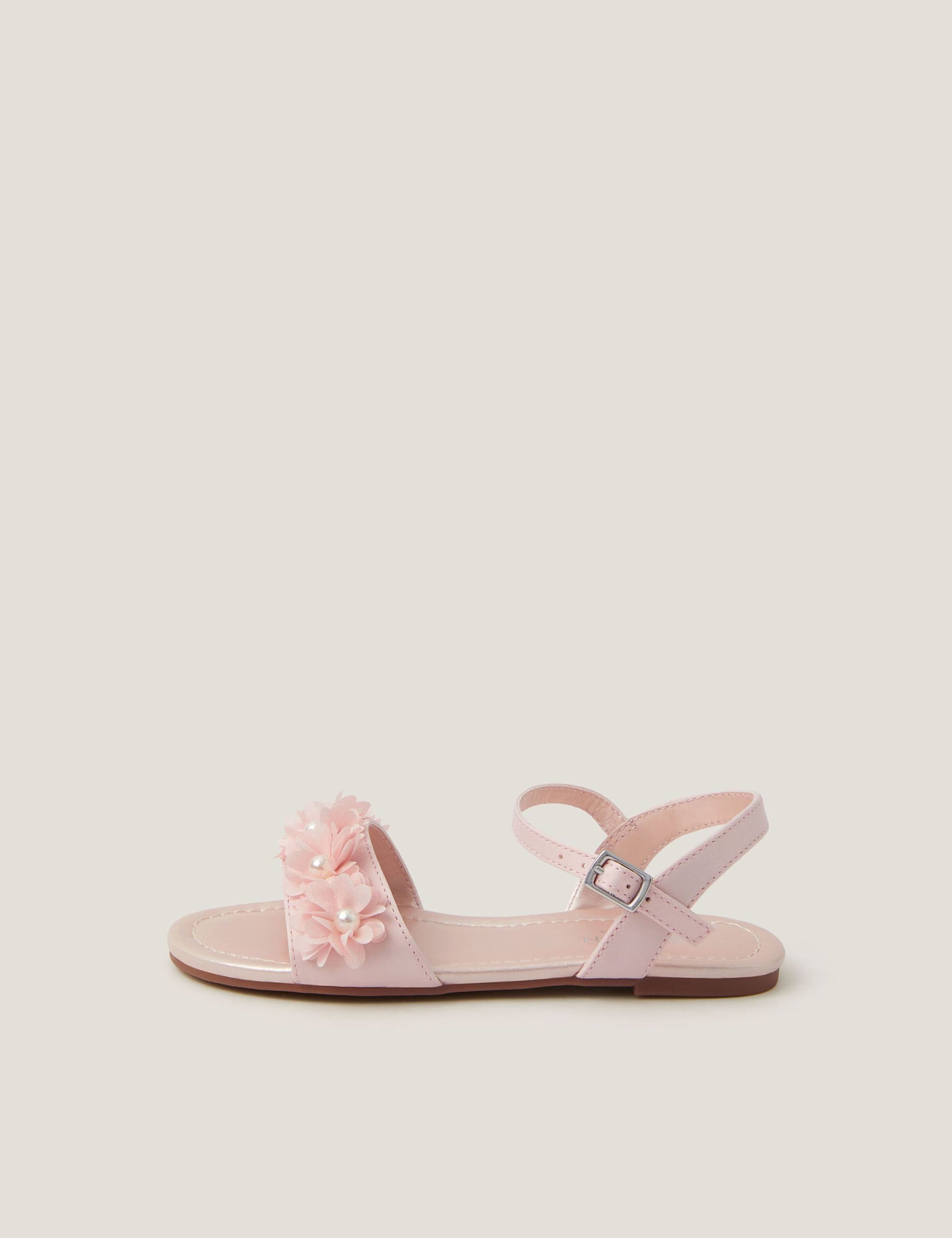 Kids' Pearl 3D Flower Sandals (7 Small-4 Large) 3 of 3