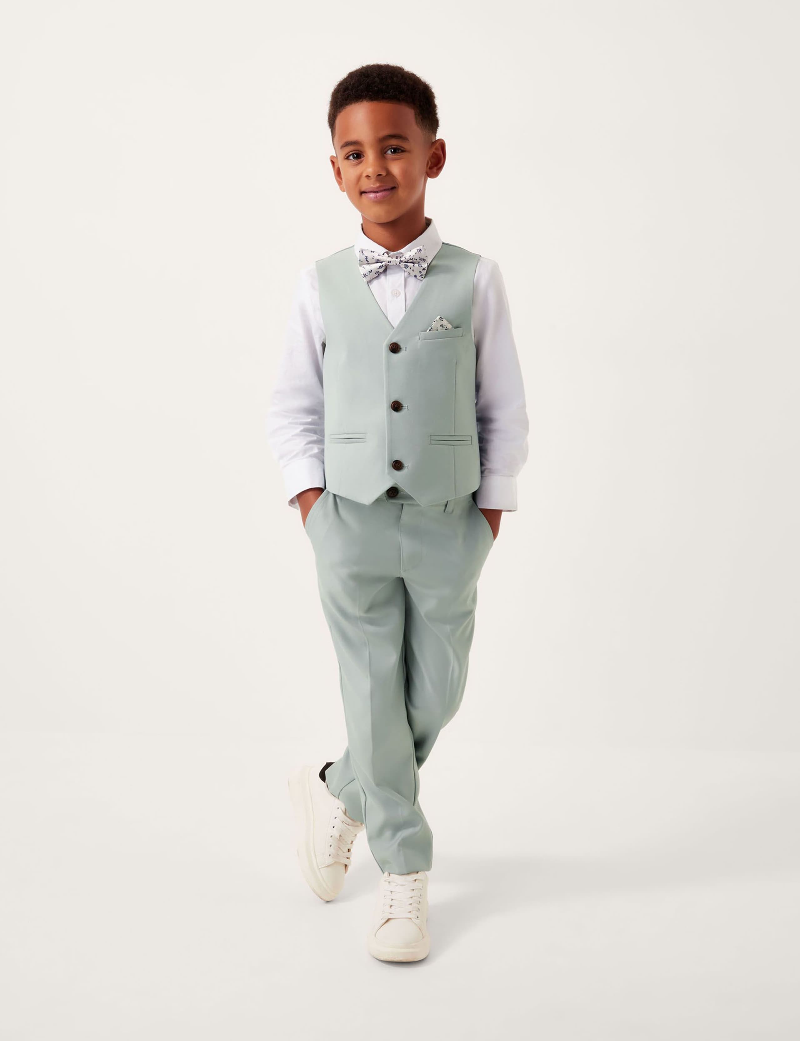 4pc Suit & Bow Tie (0-12 Yrs) 1 of 4