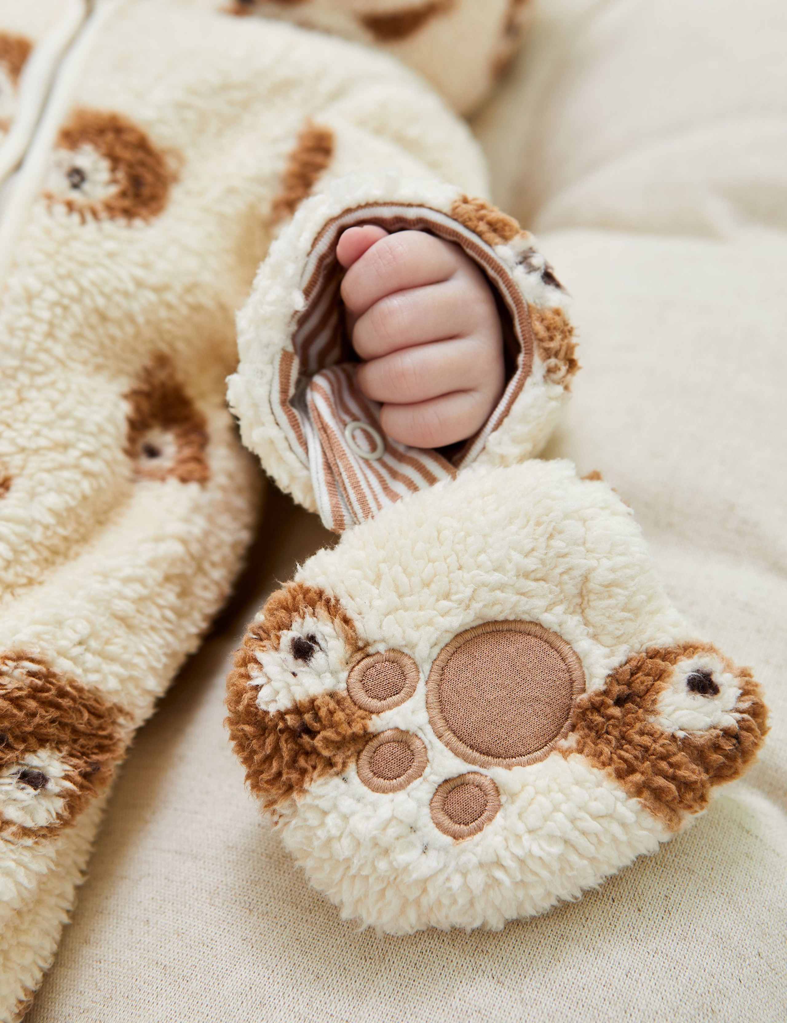 Bear Print Zip Pramsuit (7lbs-12 Mths) 4 of 6