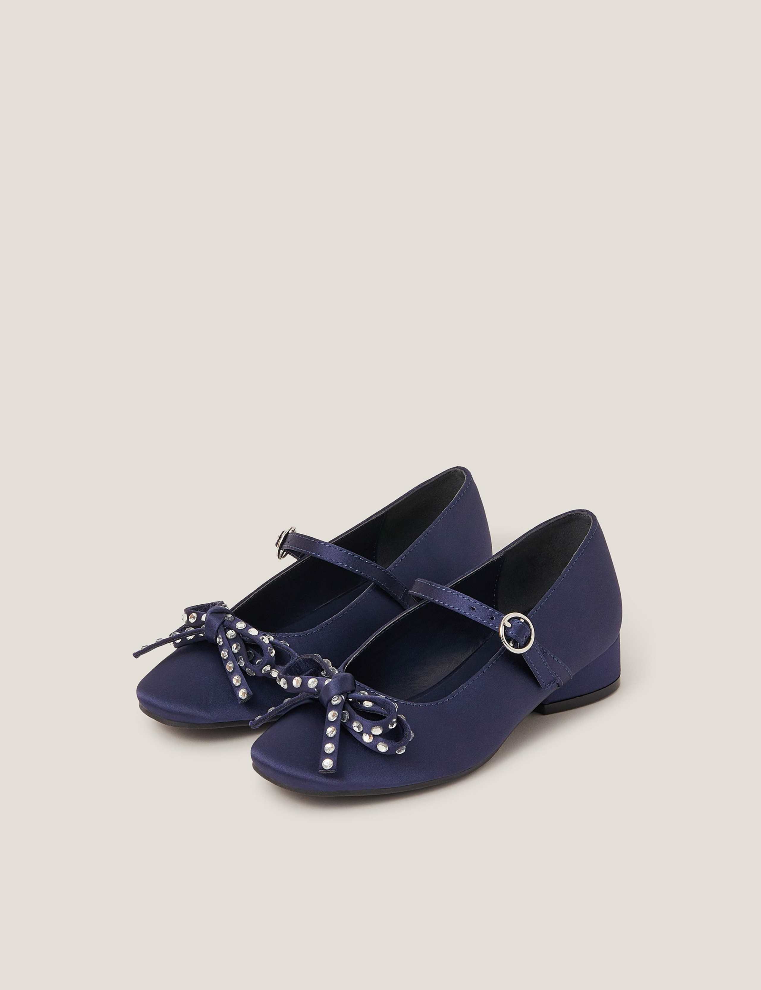 Kids' Diamante Bow Shoes (7 Small - 4 Large) 1 of 3