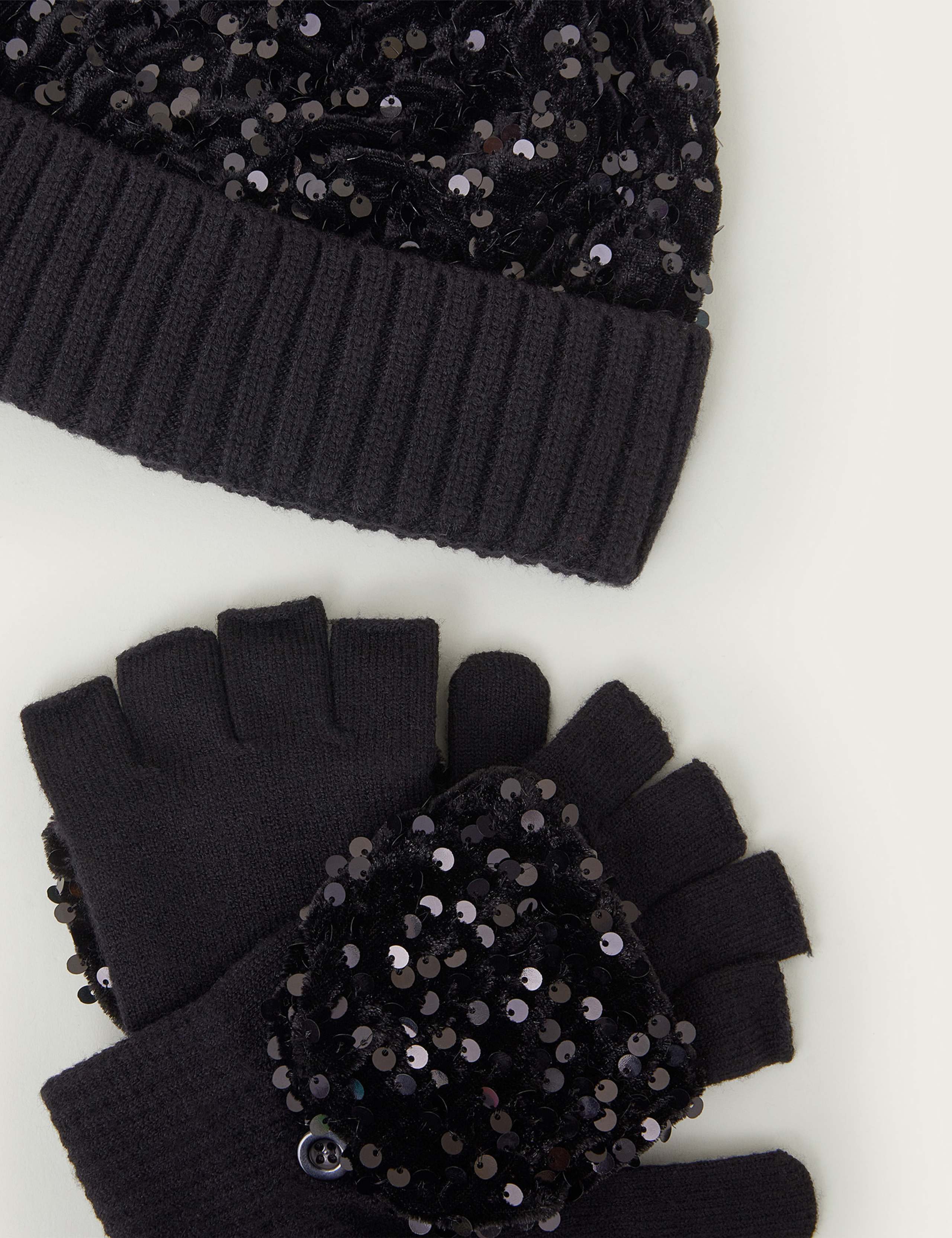 Kids' Sequin Hat and Glove Set (3-13 Yrs) 2 of 2
