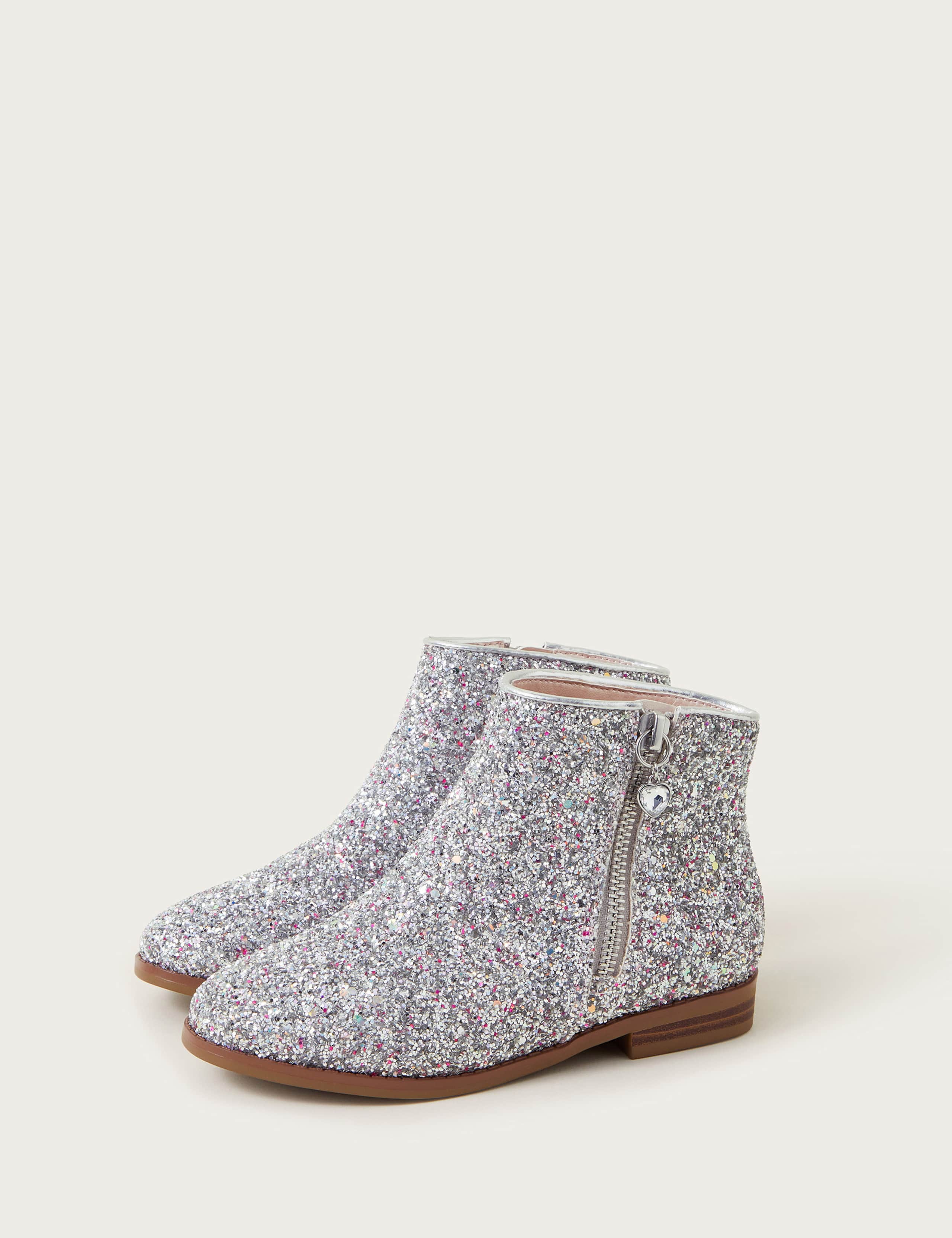 Glitter Chelsea Boots (7 Small-3 Large) 2 of 3