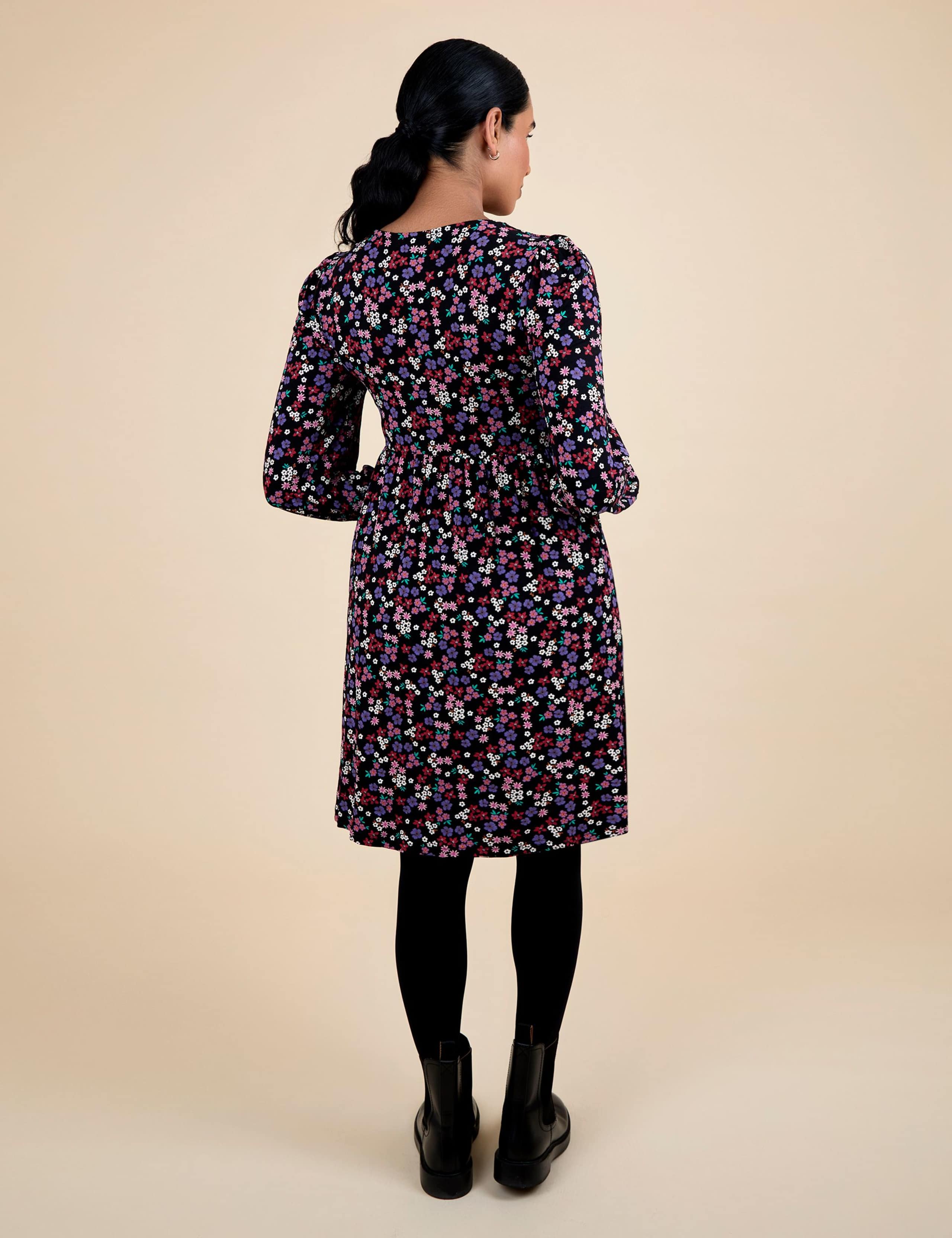 Maternity Floral V-Neck Swing Dress 4 of 5