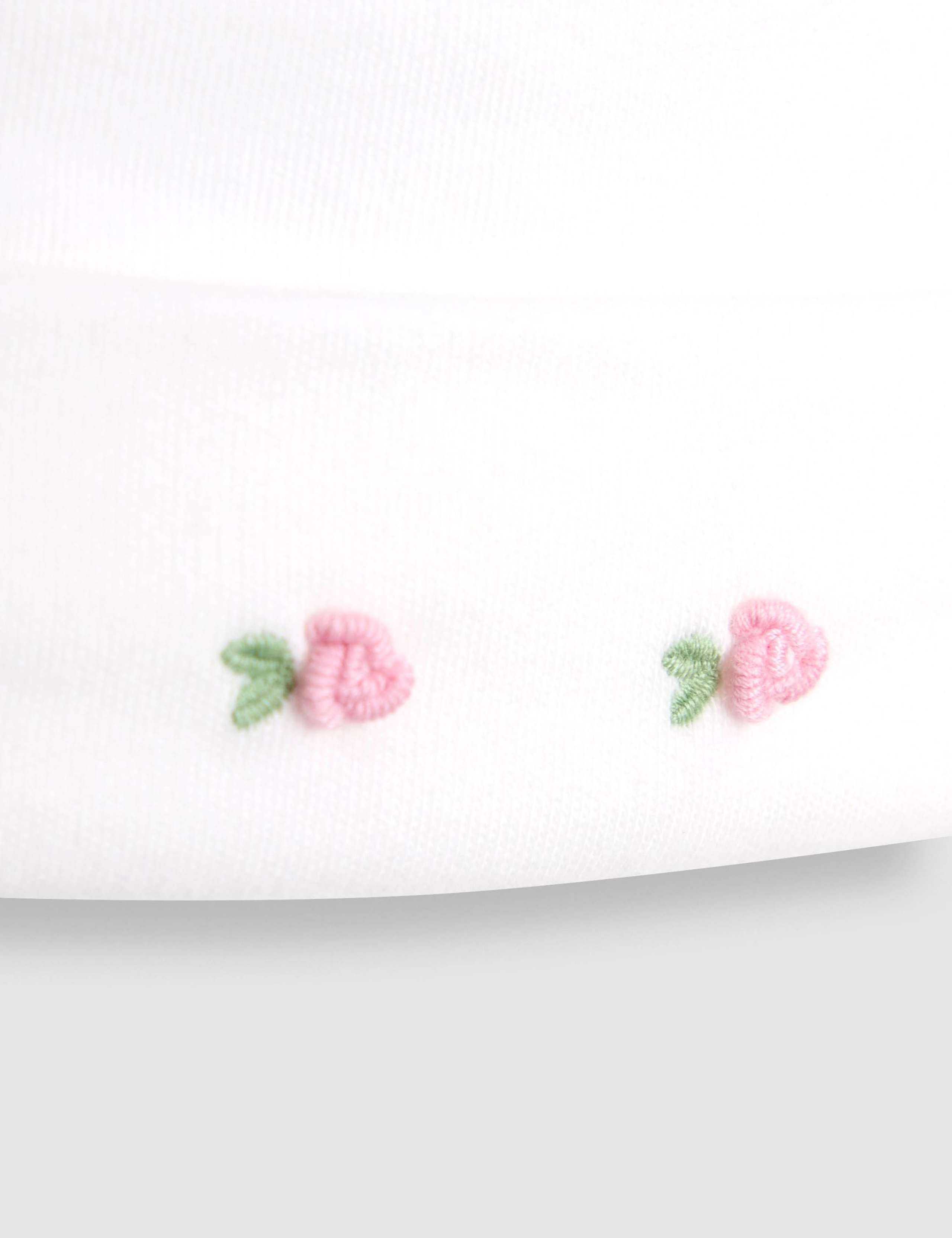 Pure Cotton Rosebud Sleepsuit and Hat Set (0-18 Mths) 5 of 5