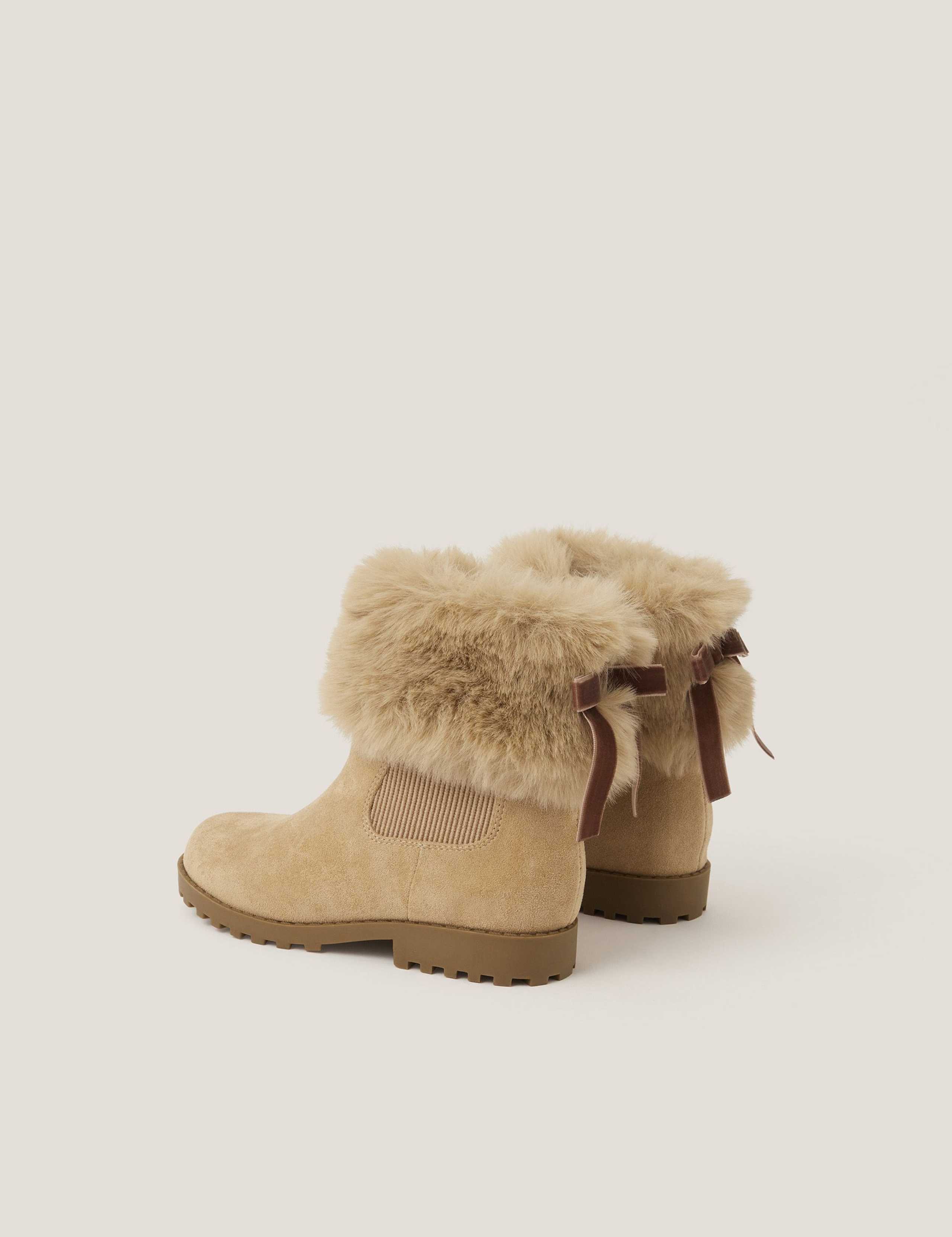 Kids' Faux Fur Chelsea Boots (9 Small - 4 Large) 2 of 3