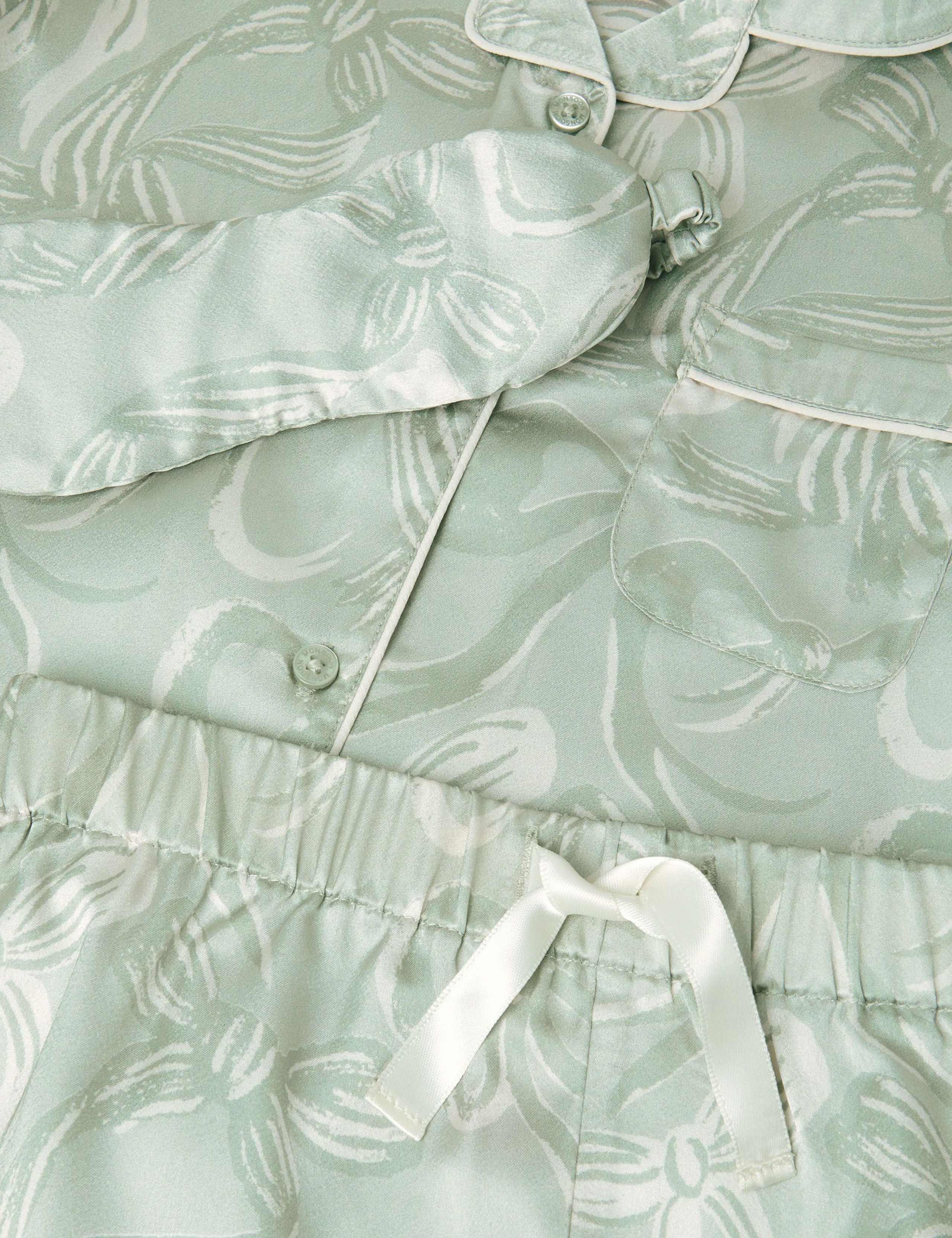 Patterned Pyjama Set (5-13 Yrs) 3 of 4