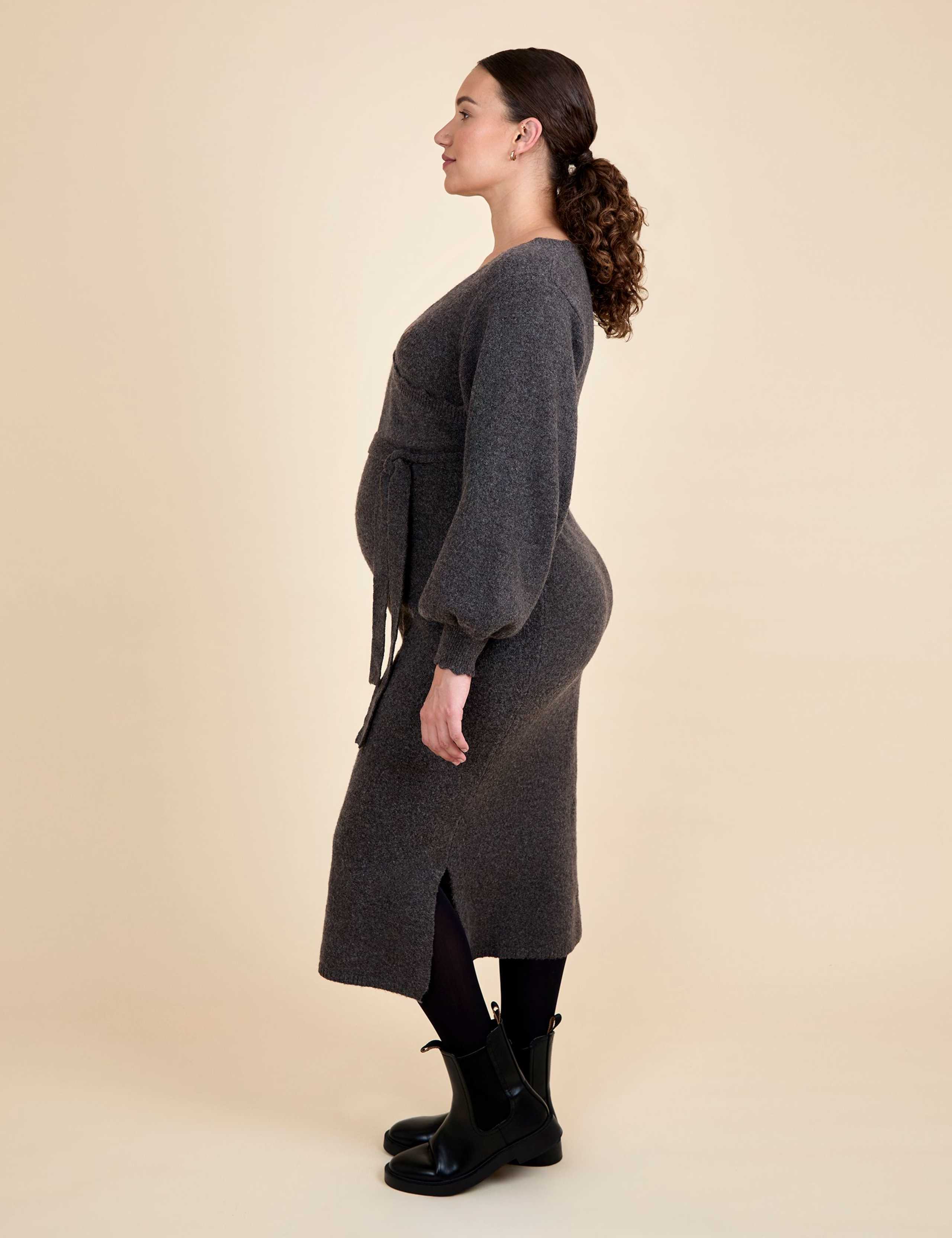 Maternity Knitted V-Neck Midi Jumper Dress 4 of 6