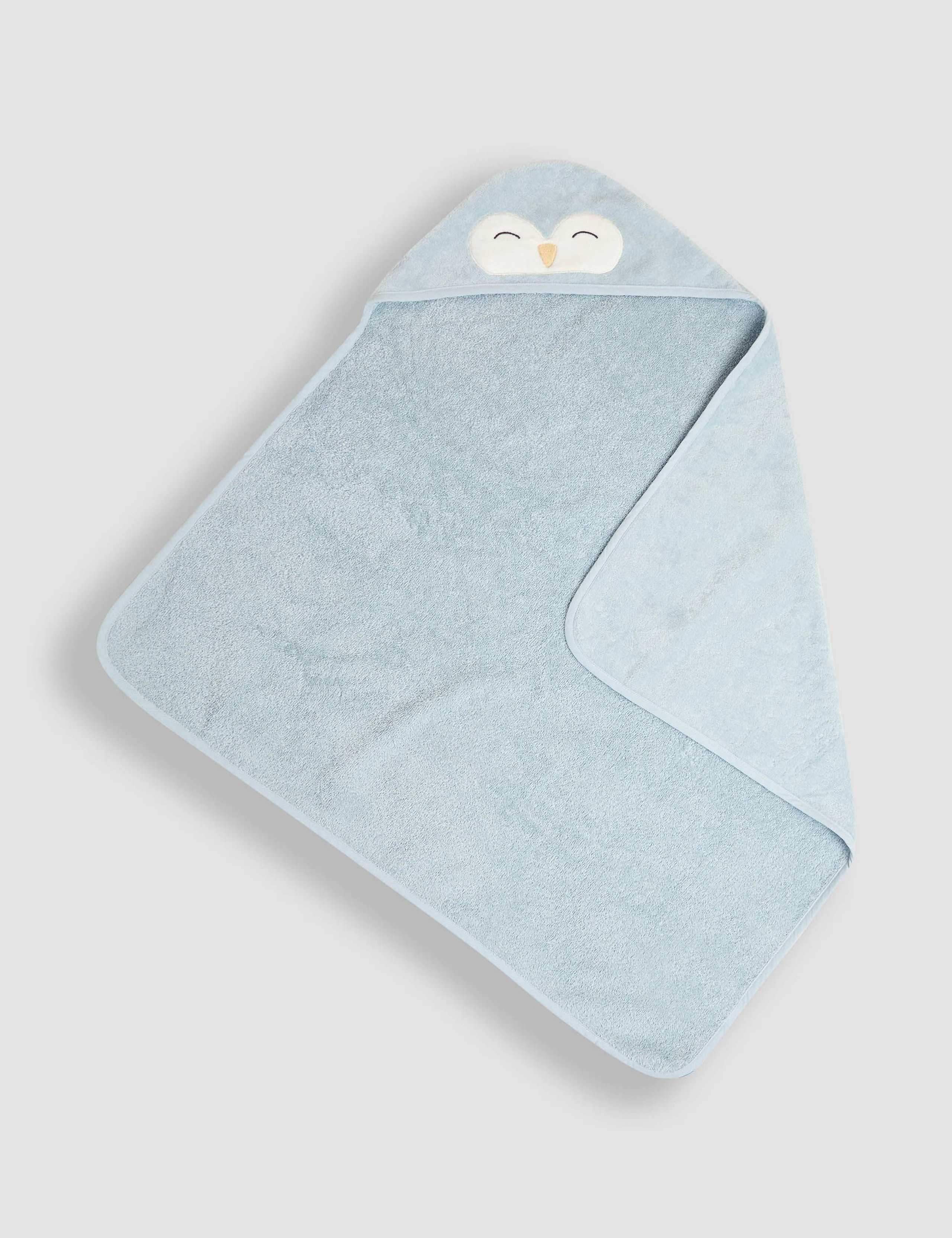 Pure Cotton Penguin Hooded Towel 1 of 3