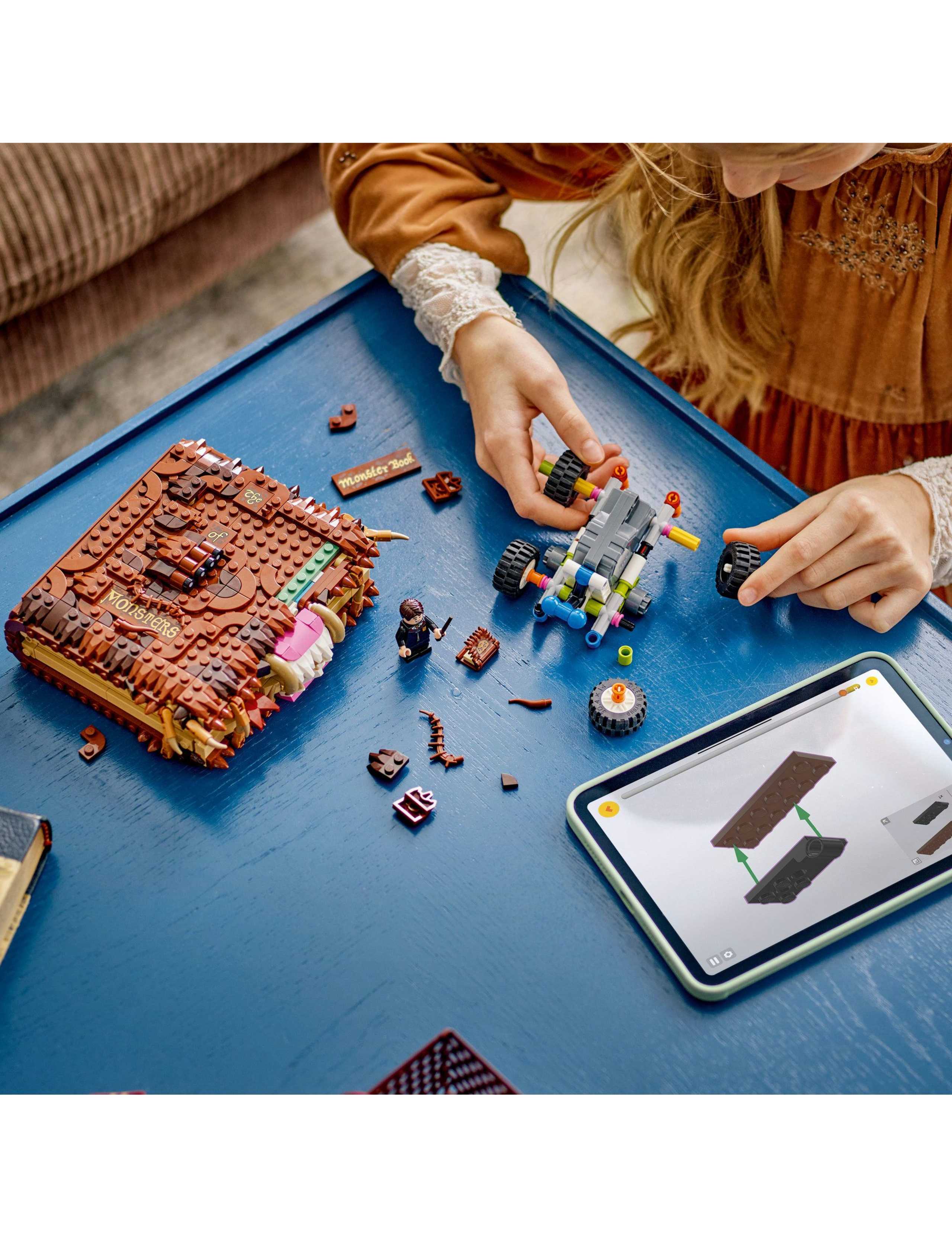 LEGO Harry Potter Chomping Monster Book of Monsters 76449(9+ Yrs) 2 of 6