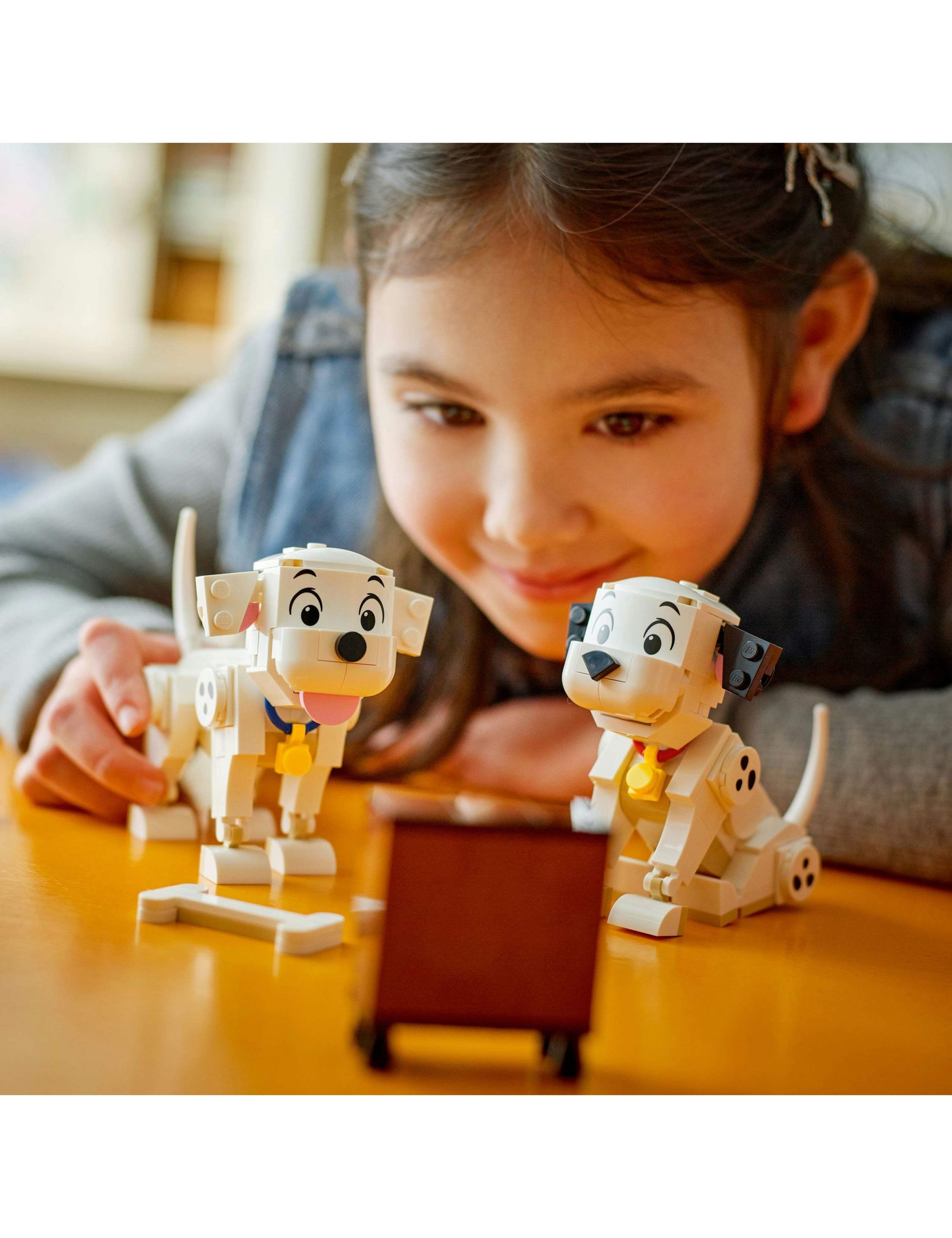 LEGO ǀ Disney Lucky & Penny 101 Dalmatians Puppies 43271(6+ Yrs) 3 of 6