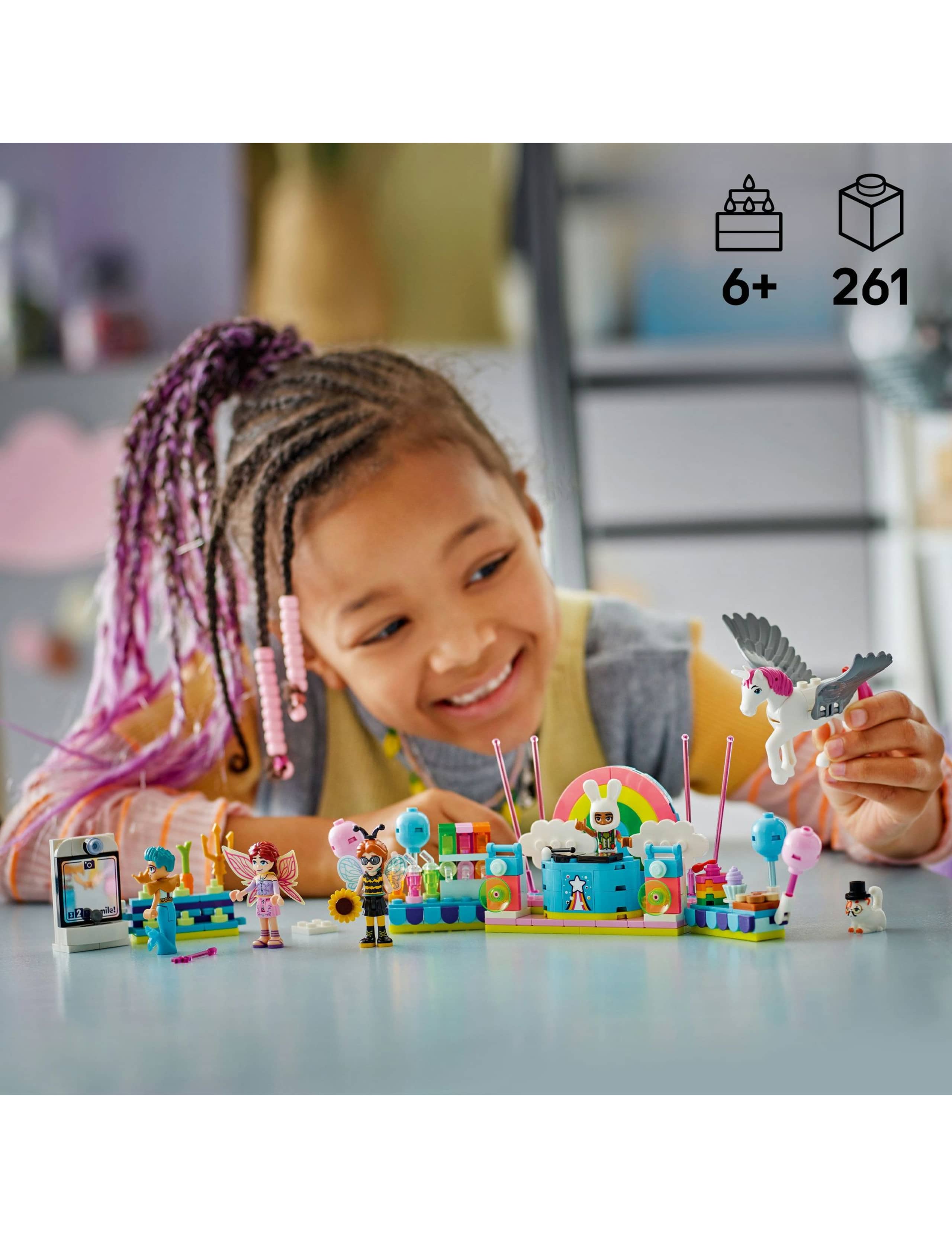 LEGO Friends Costume Party with Unicorn & Fairy  42661(6+ Yrs) 5 of 6