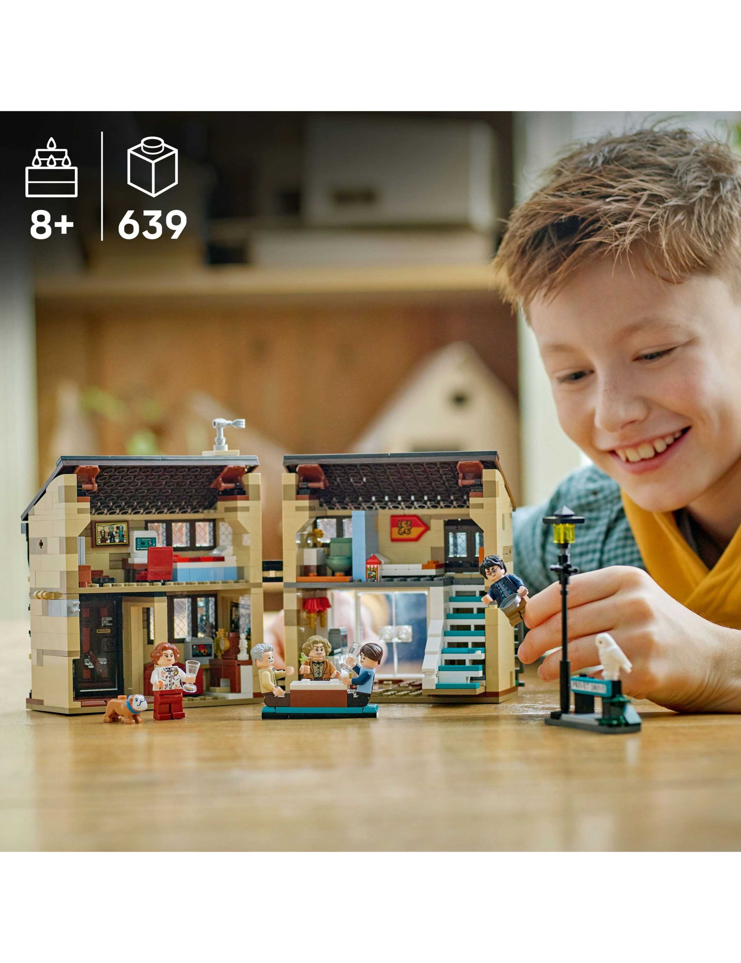 LEGO Harry Potter Privet Drive: Aunt Marge's Visit 76451(8+ Yrs) 4 of 6