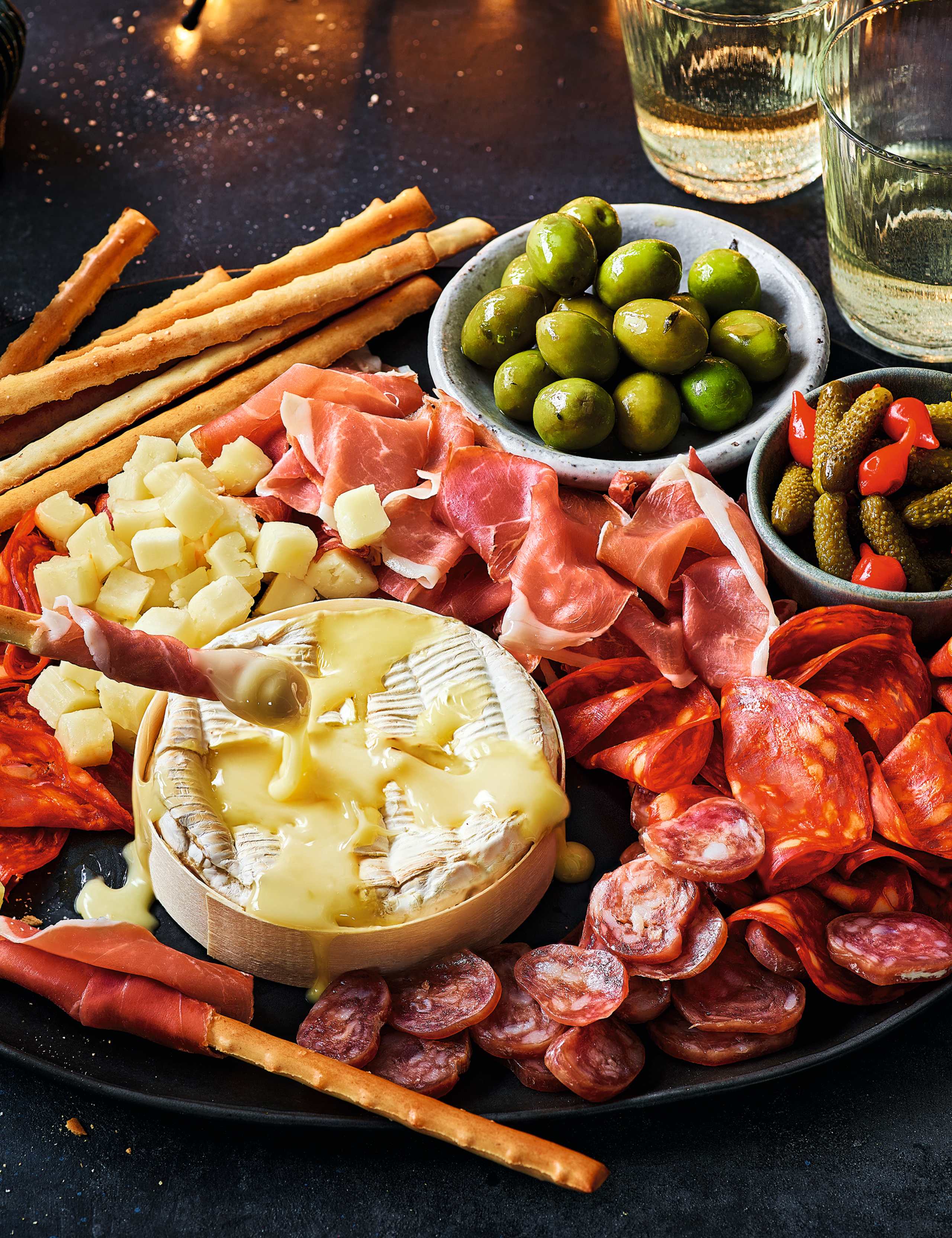 Collection Hot Cheese Grazing Platter 1 of 2