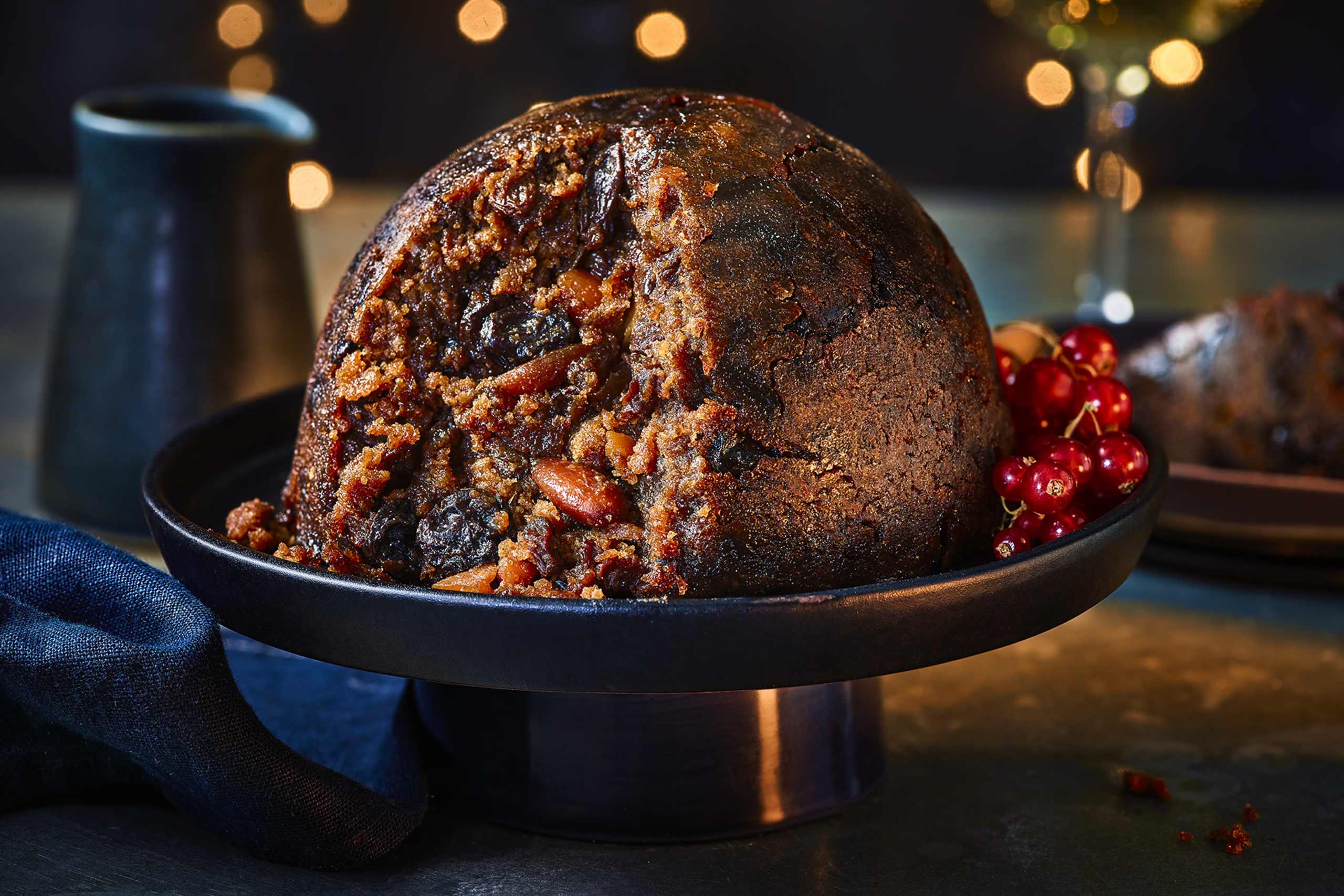 Collection 12 Month Matured Christmas Pudding (Serves 8) 1 of 2