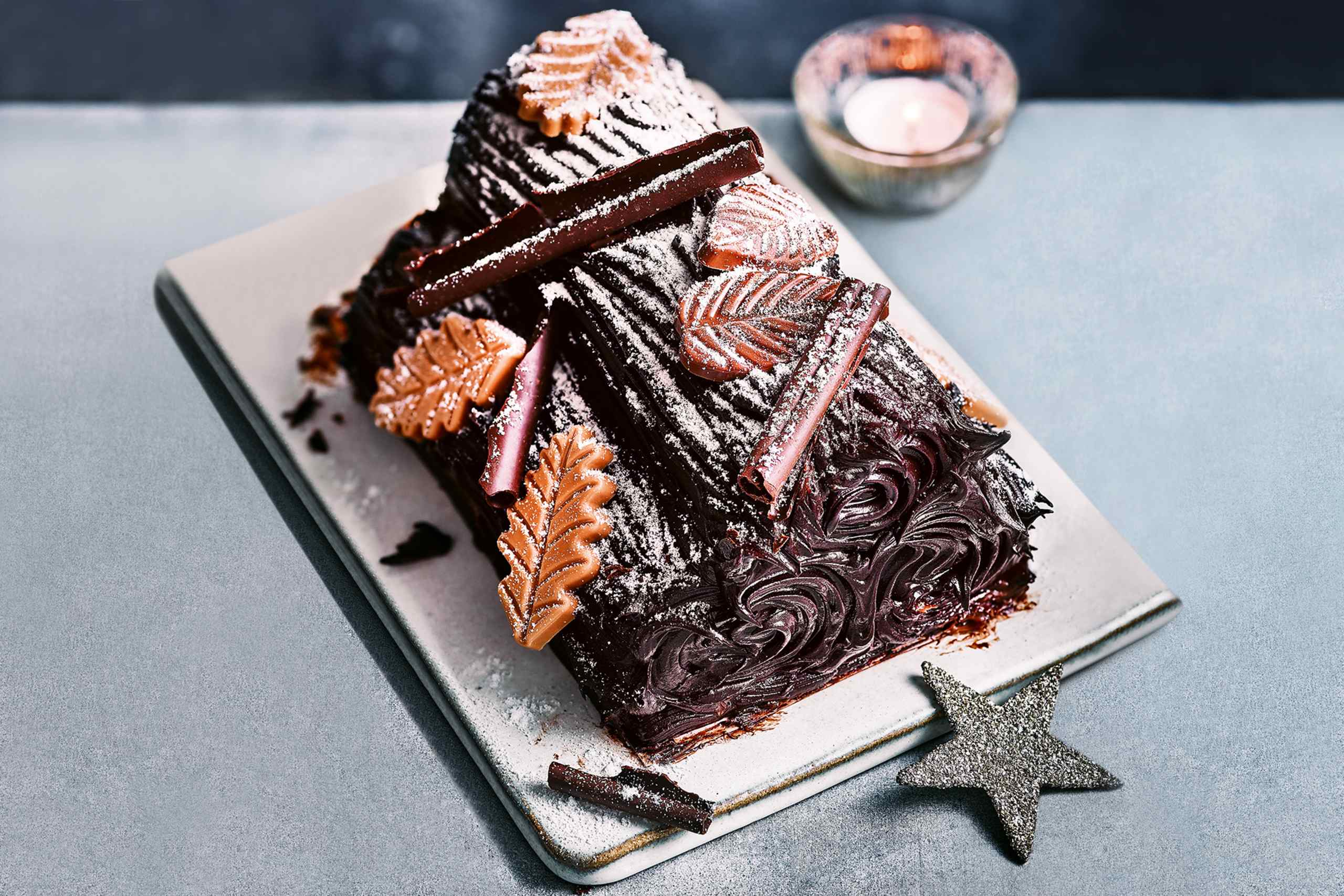 Collection Triple Chocolate Yule Log (Serves 12) 1 of 2