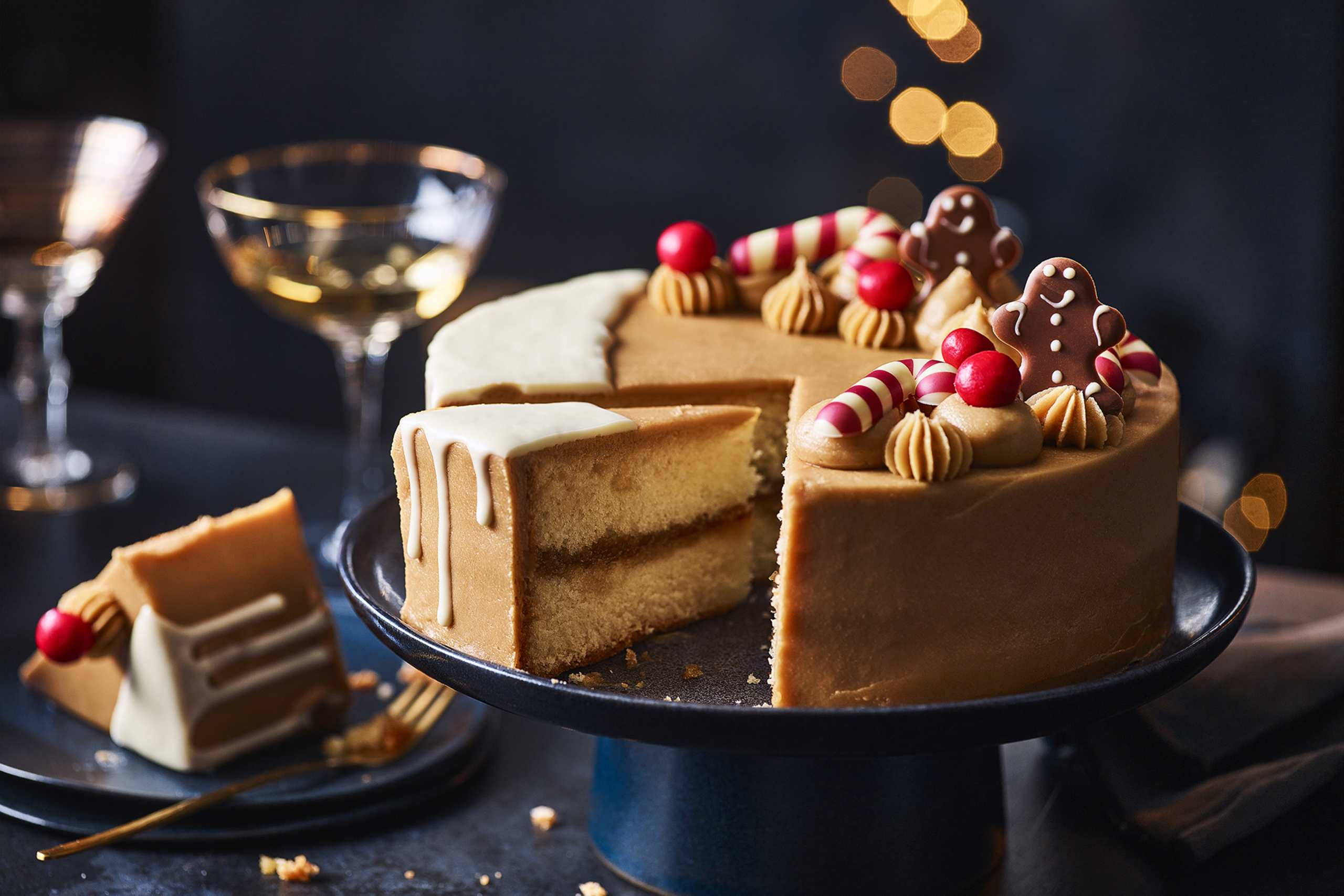 Christmas Caramel Cake (Serves 12) 2 of 3