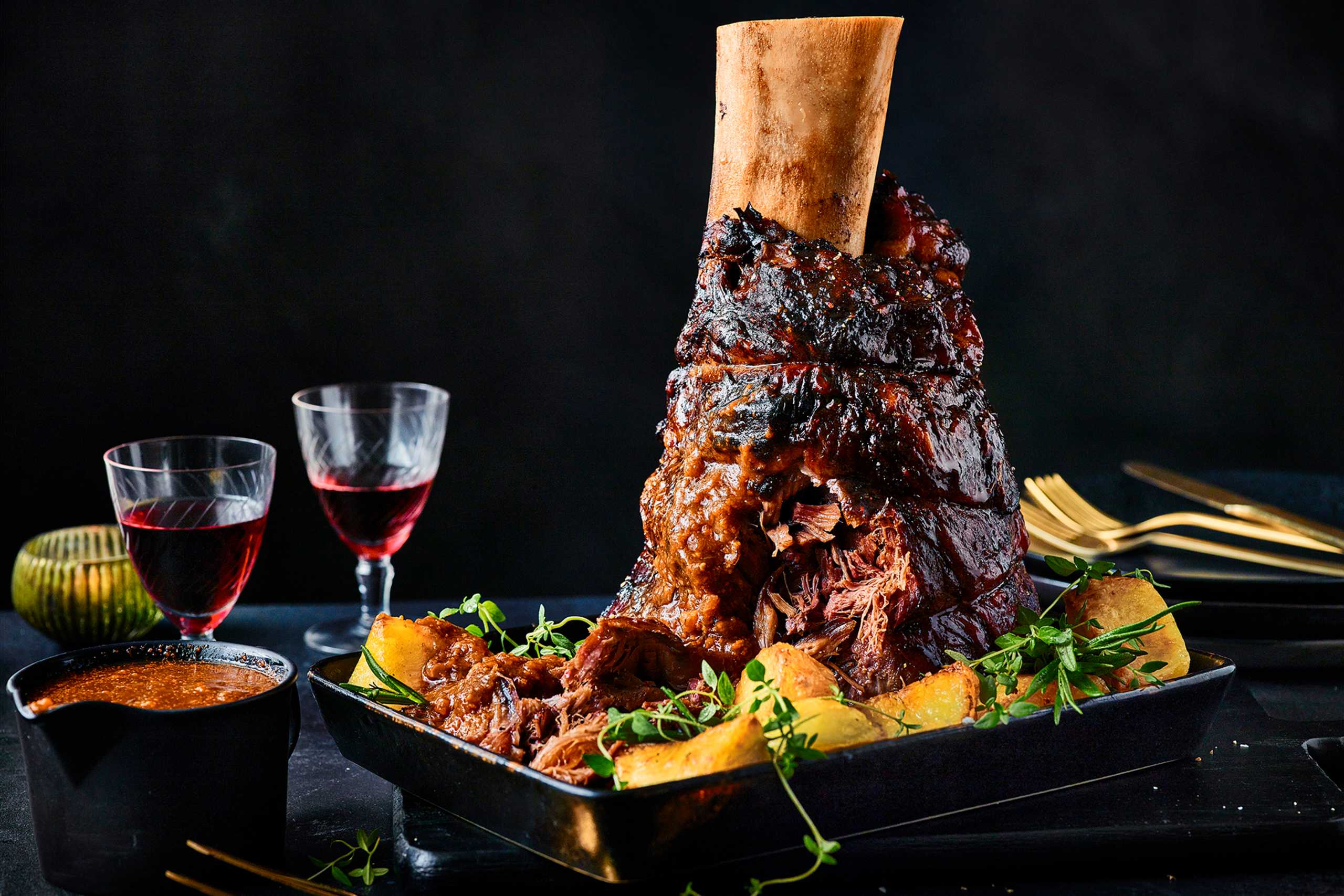 Collection Slow Cooked Shin of Beef with Bordelaise Sauce (Serves 8-10) 1 of 2