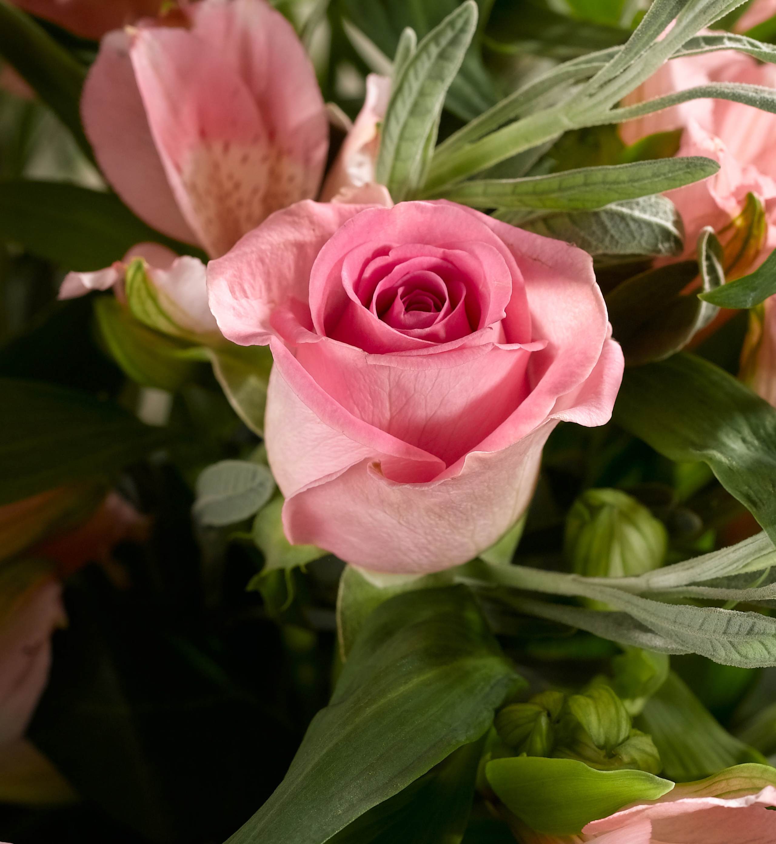 Classic June Bouquet 3 of 5