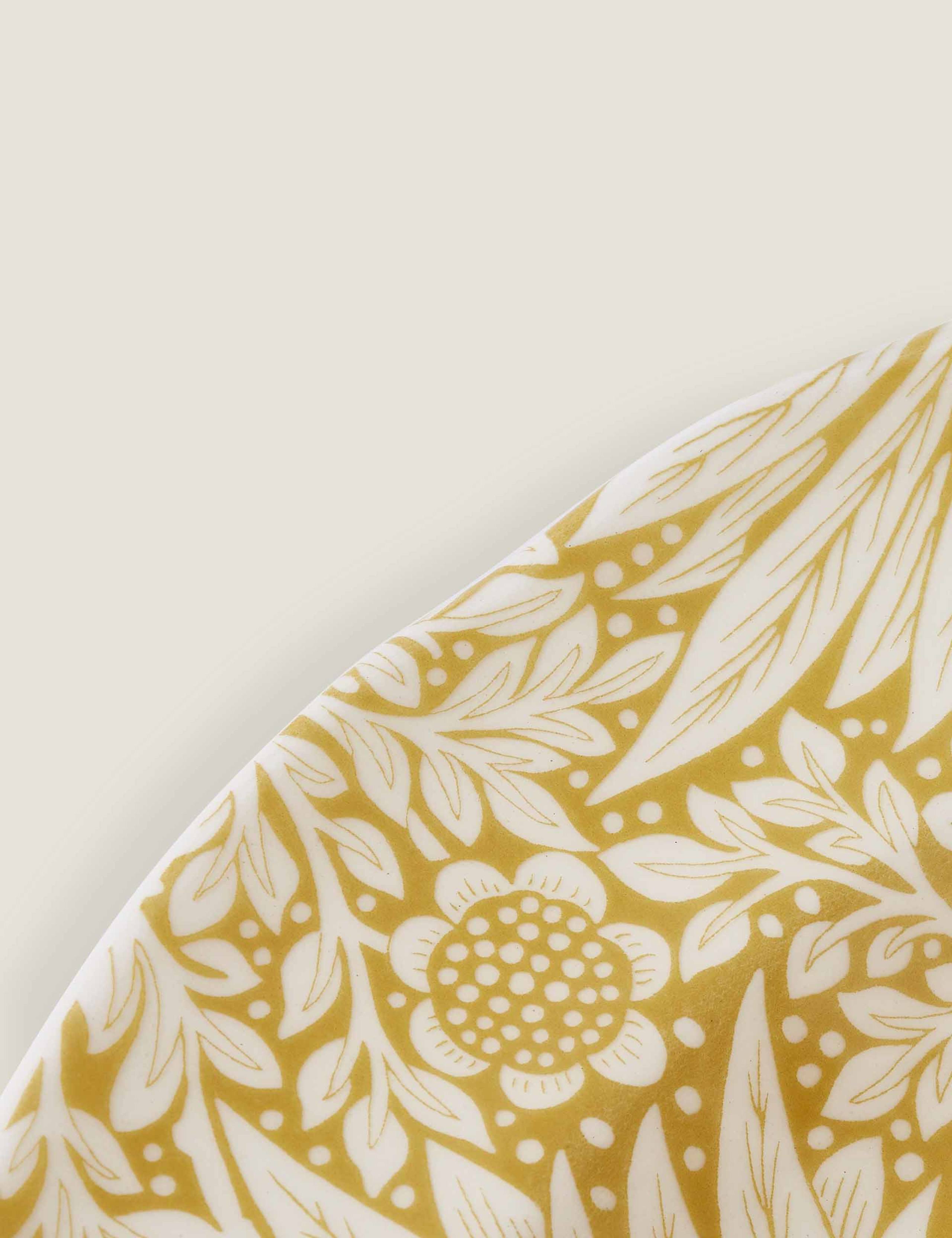 Set of 4 Patterned Side Plates 4 of 6