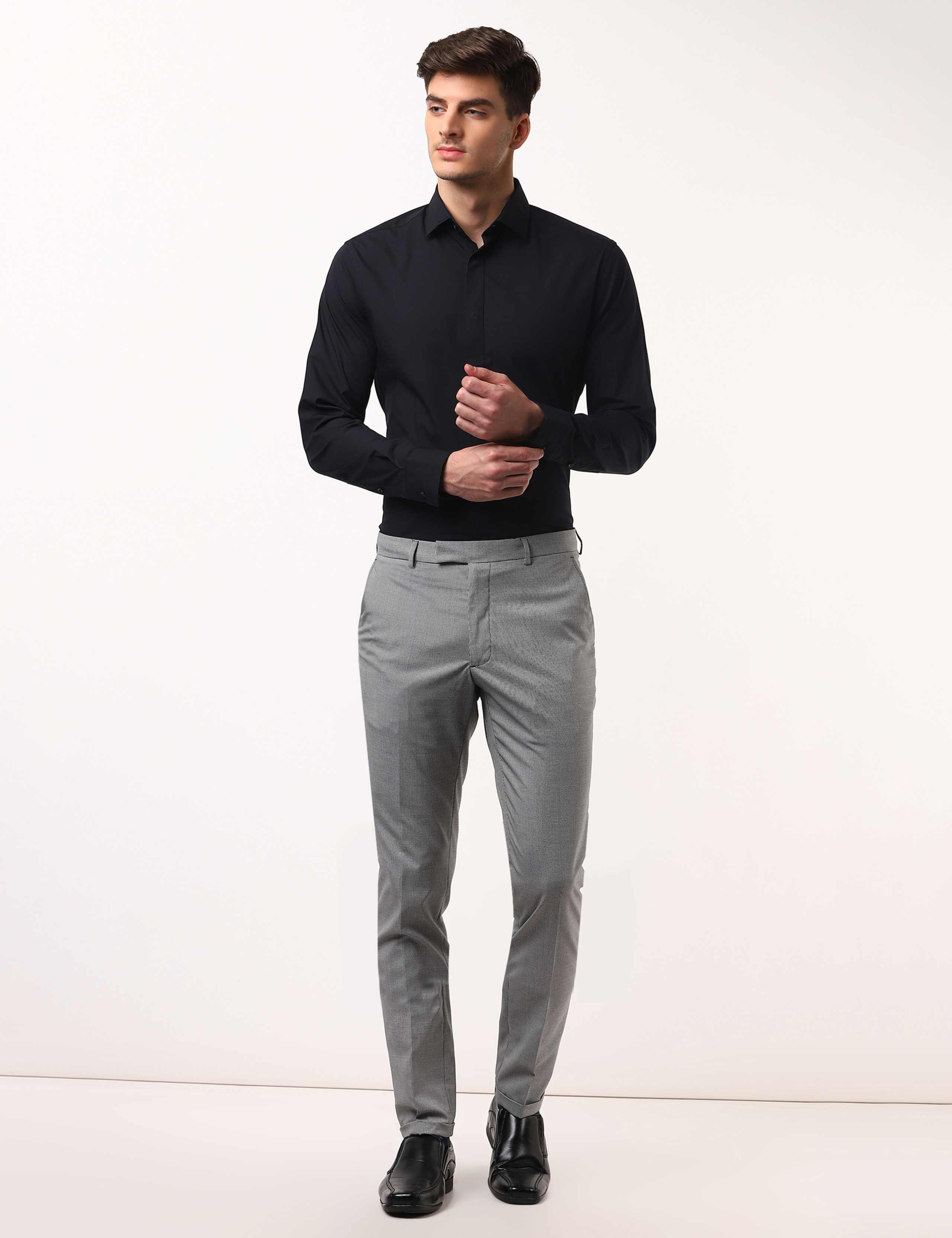 Skinny Fit Business casual 1 of 5