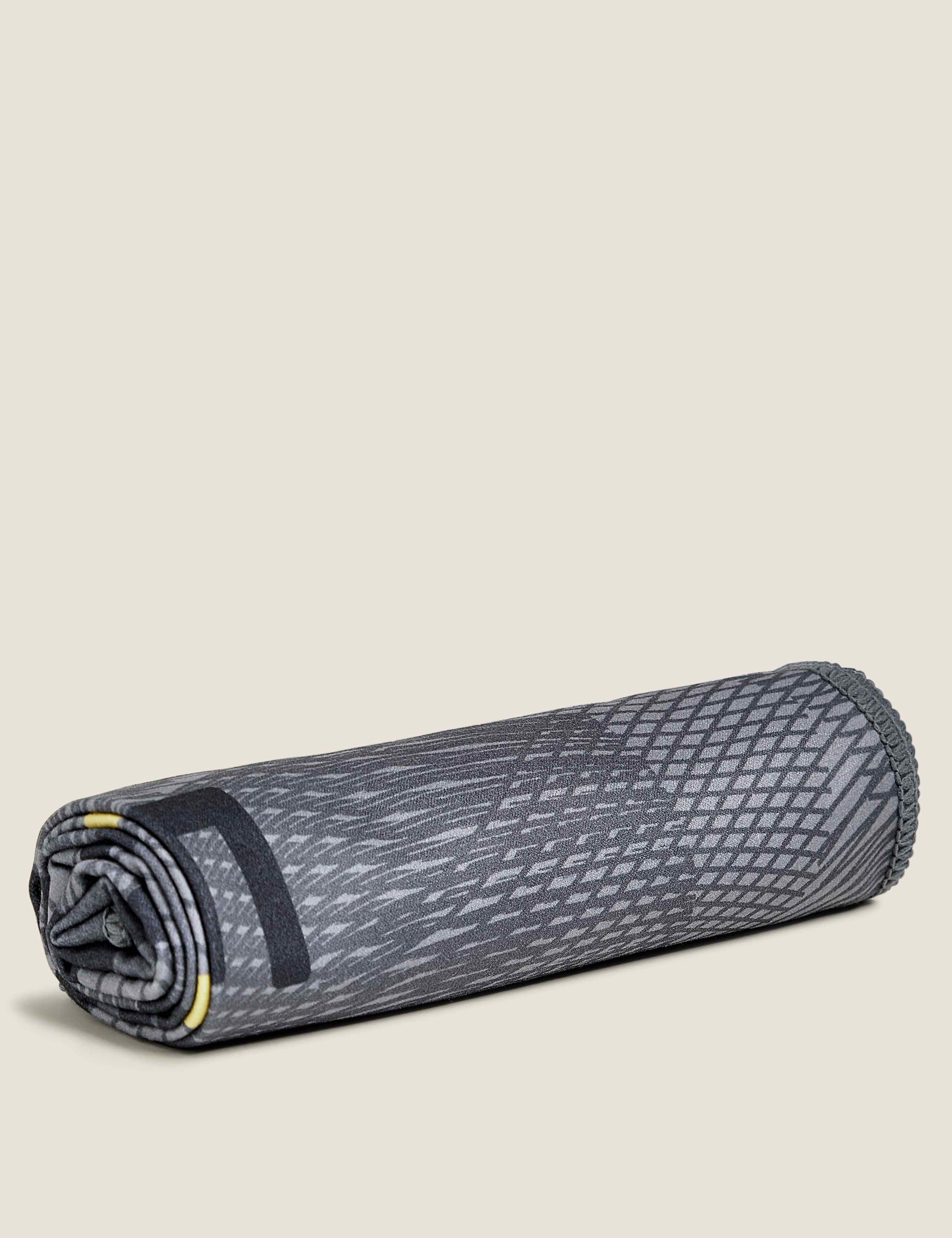 Gym Towel 1 of 3