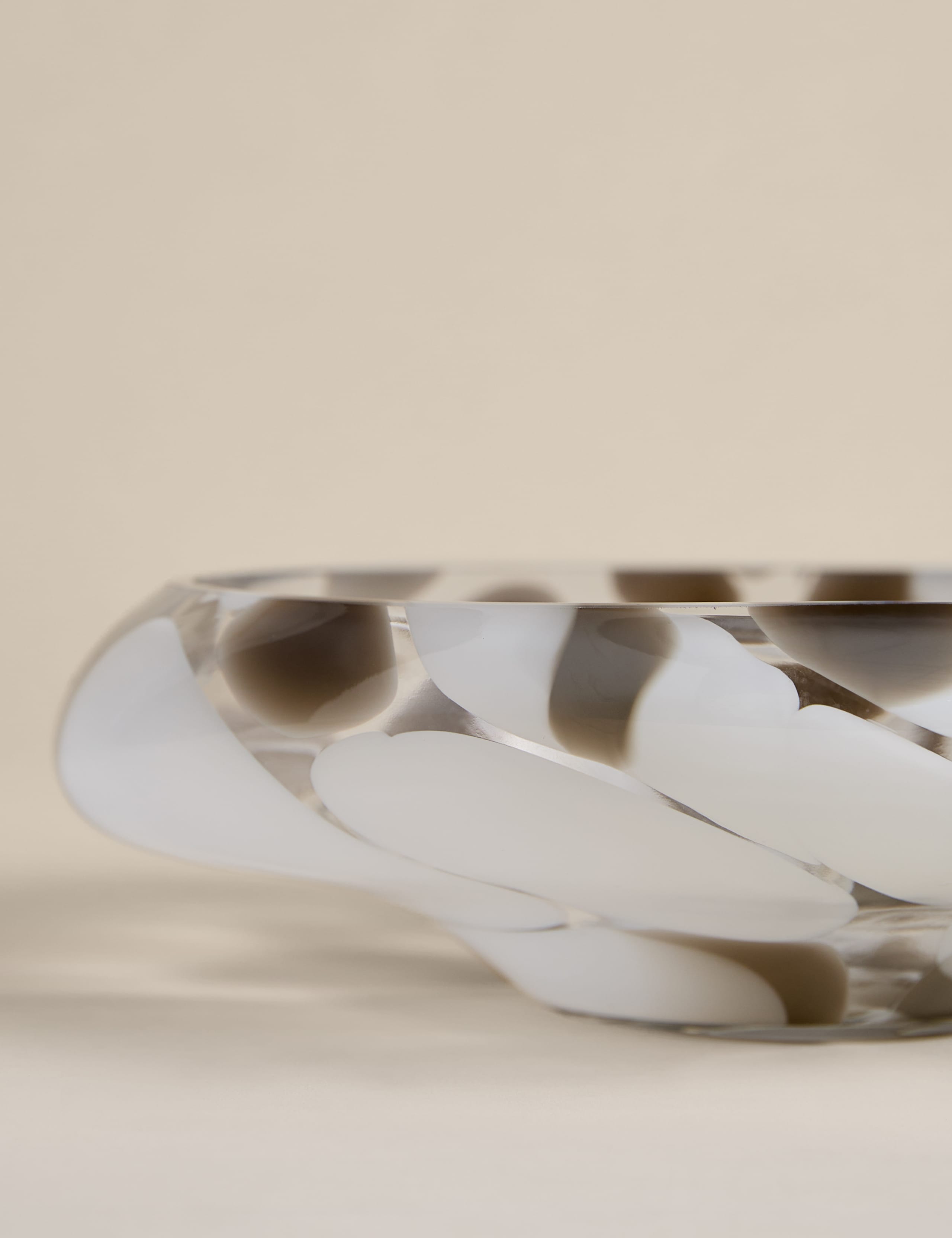 Medium Confetti Glass Centrepiece 2 of 3