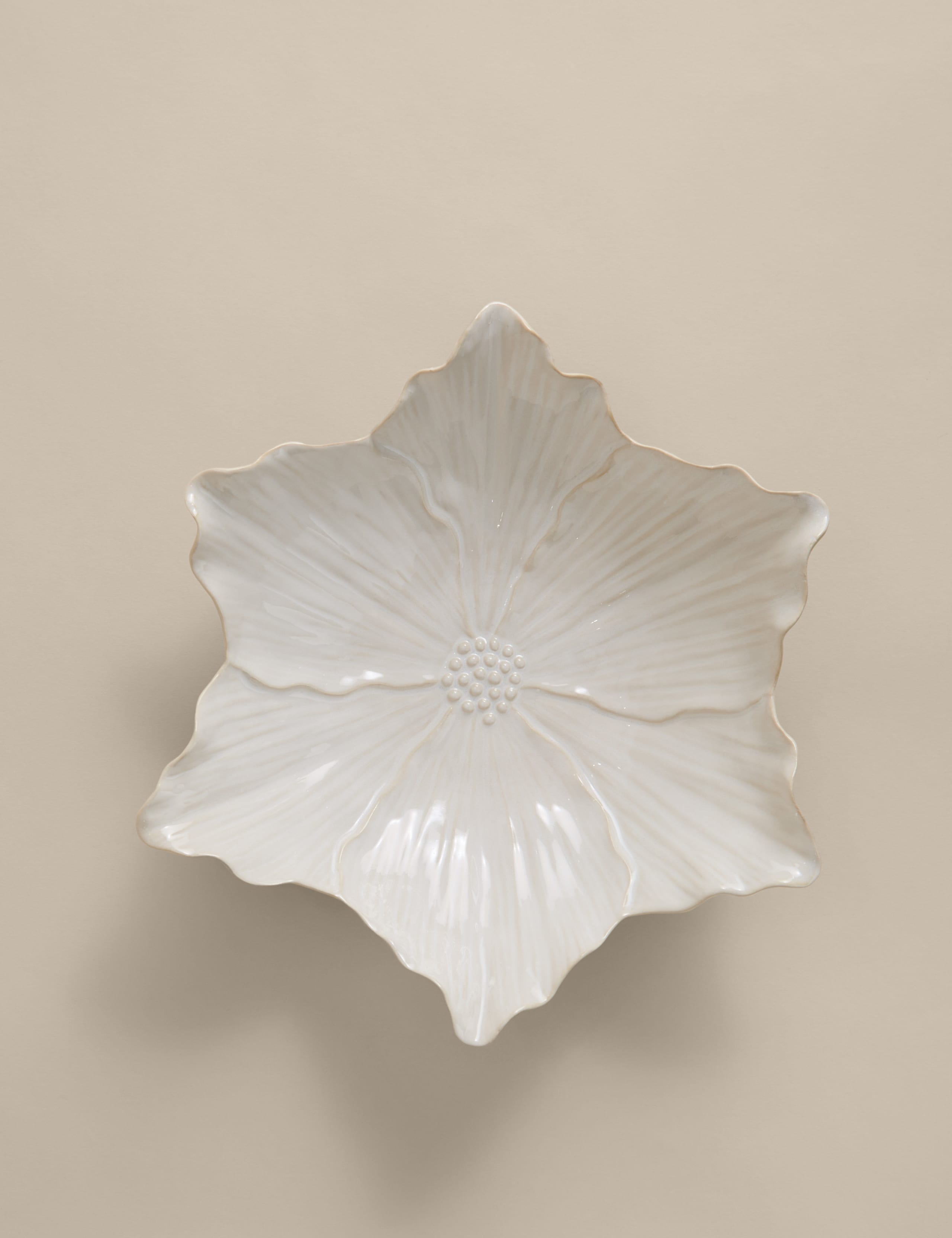 Handkerchief Centrepiece Ceramic Bowl 4 of 4