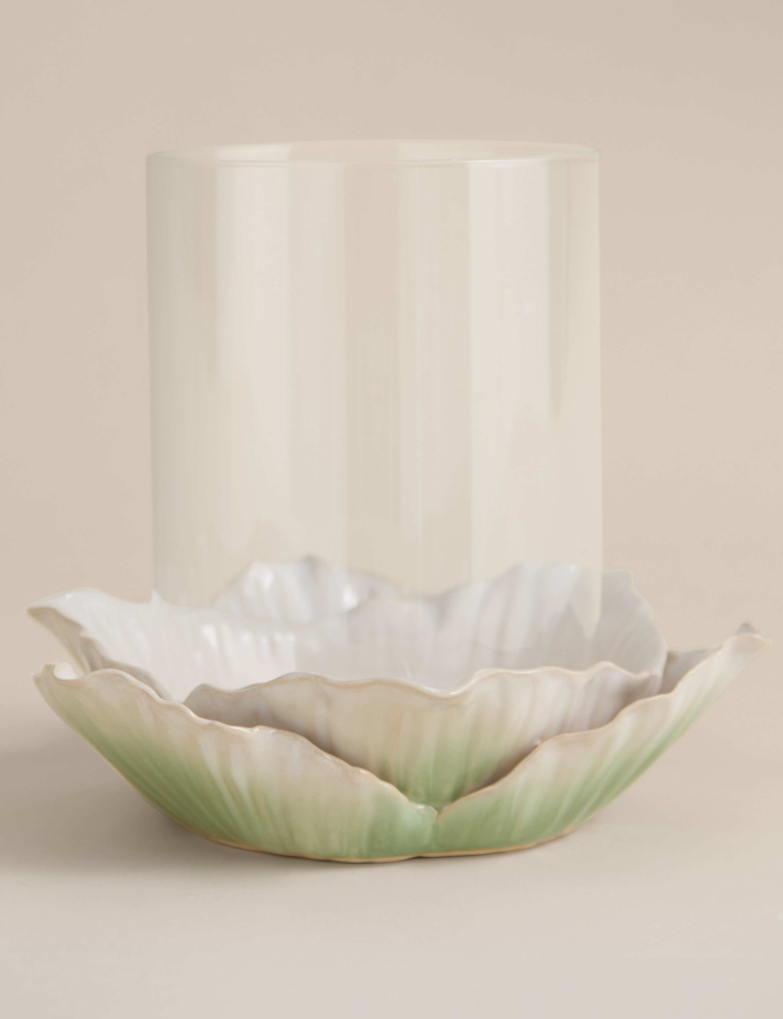 Handkerchief Petal Hurricane Candle Holder 2 of 4