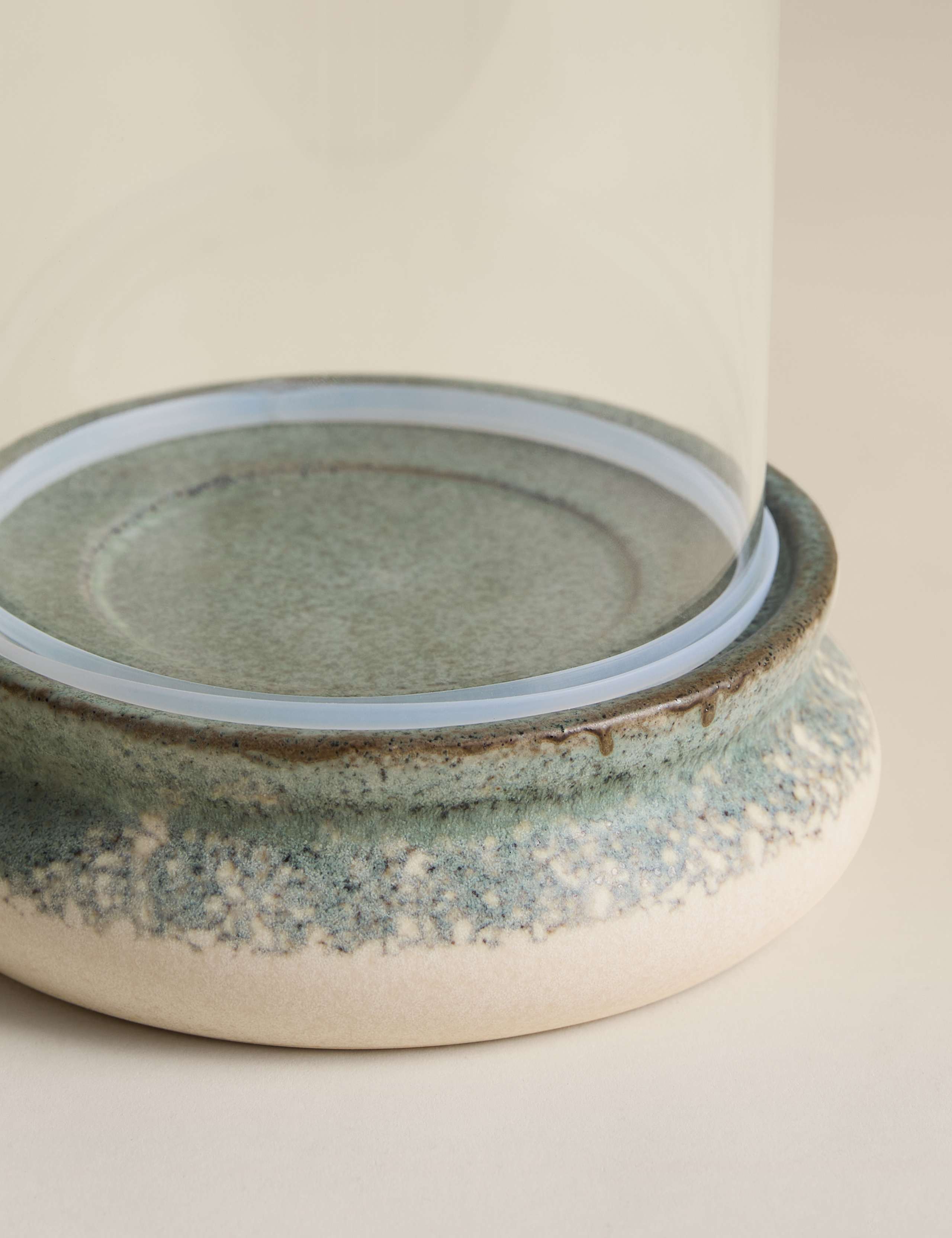 Rounded Base Hurricane Candle Holder 3 of 3