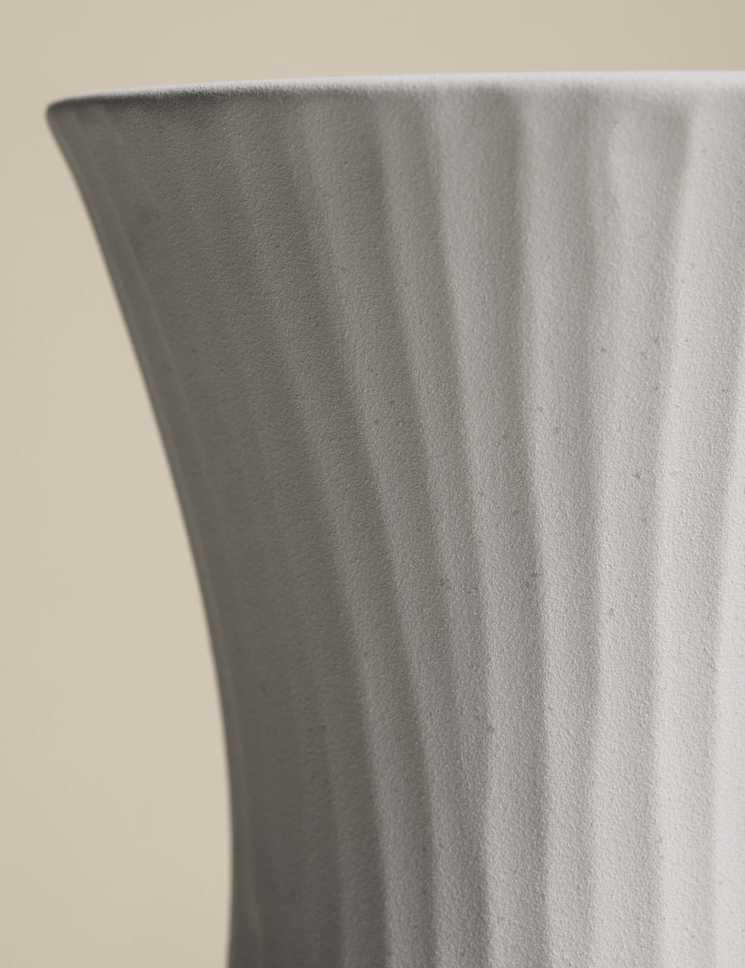 Petal Ceramic Vase 6 of 7