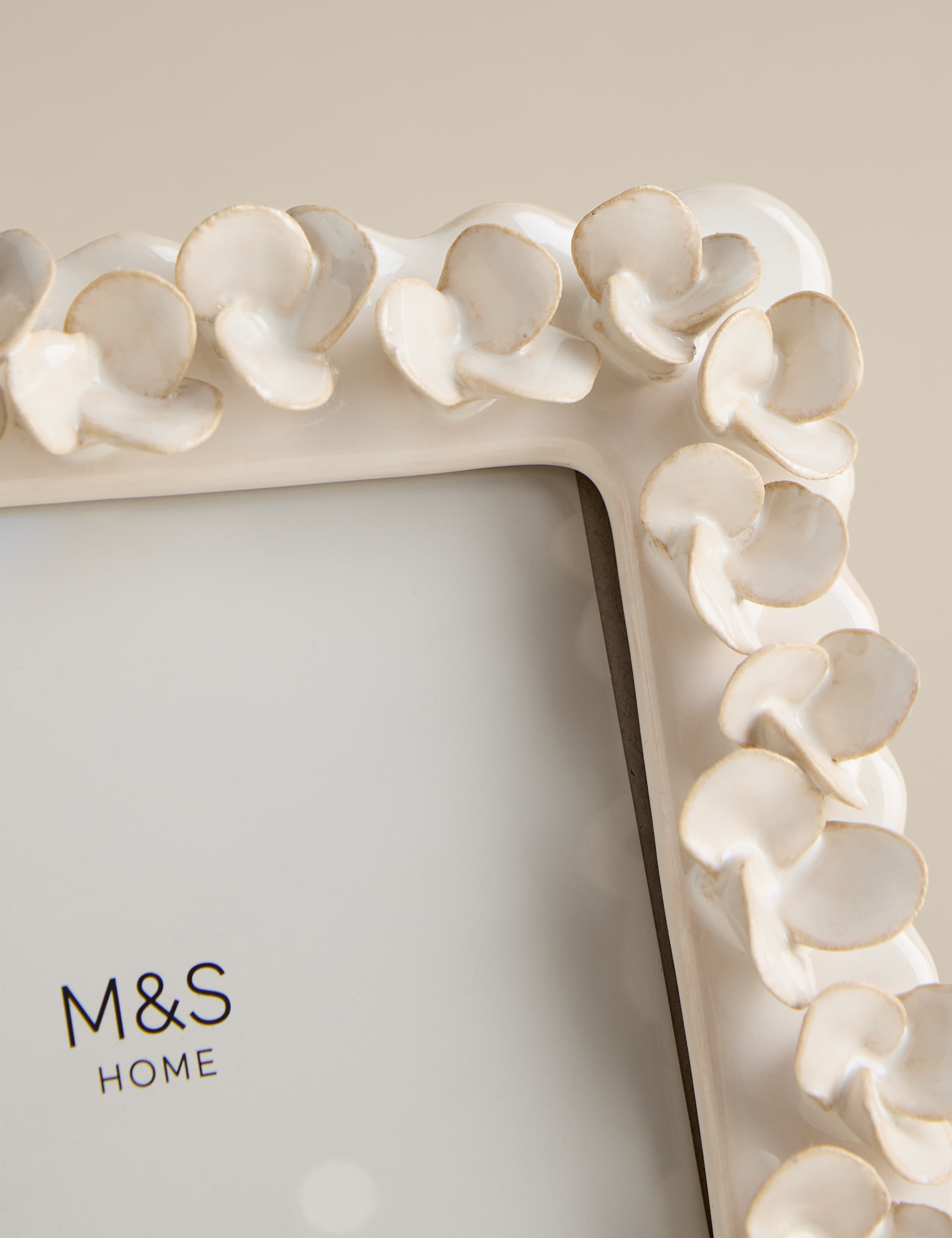 Petal Photo Frame 5x7 inch 3 of 4