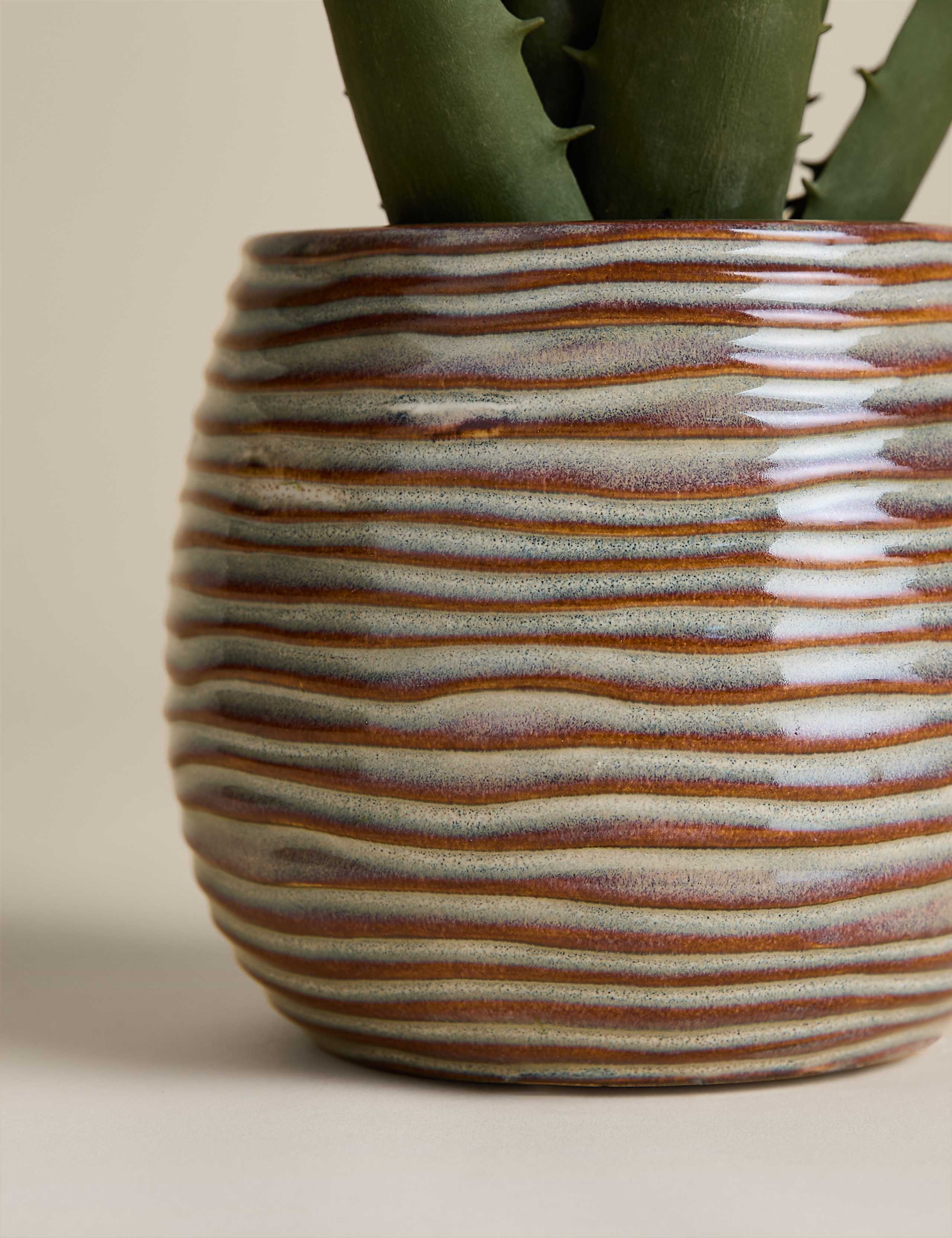 Artificial Aloe Vera in Ceramic Pot 2 of 3