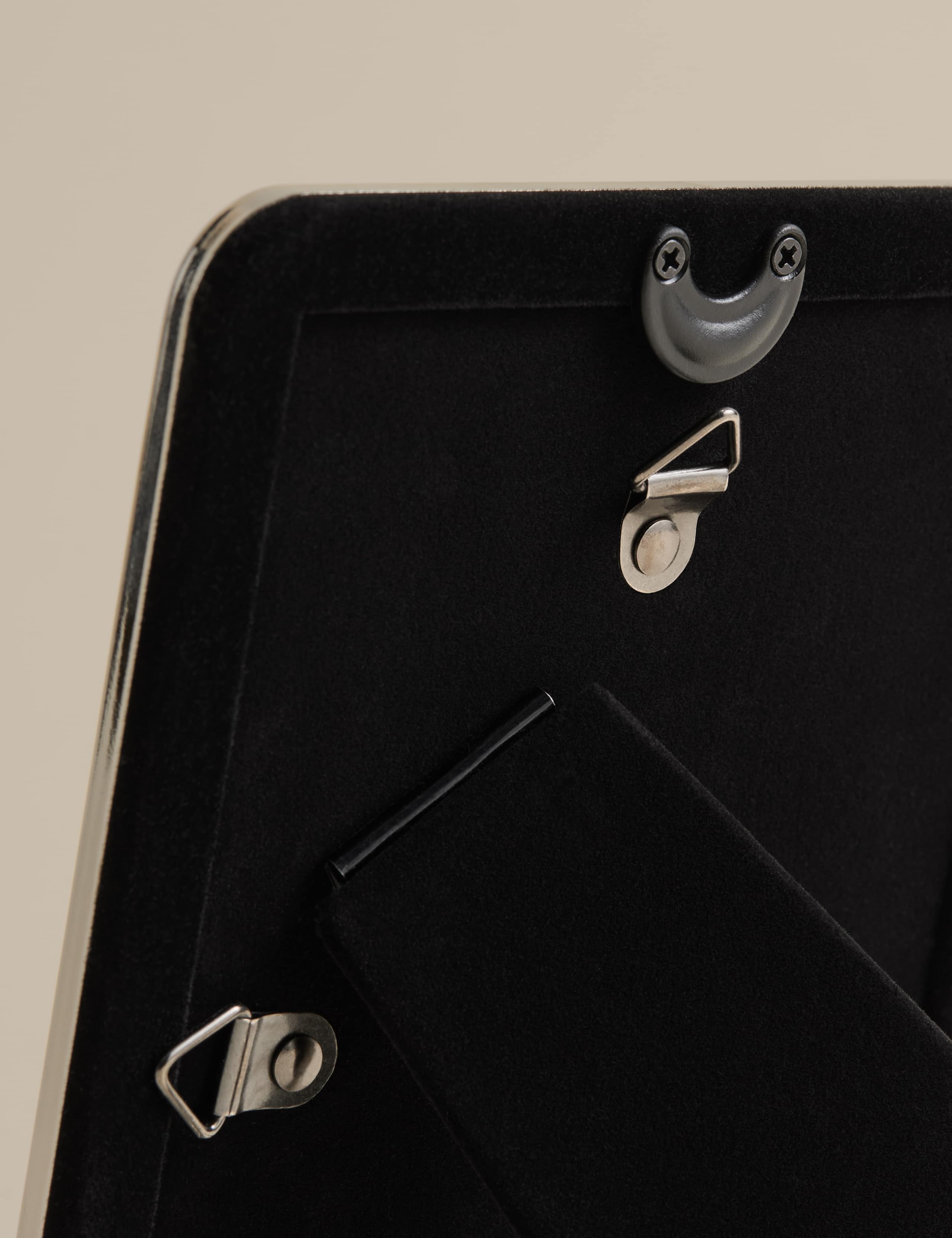 Thick Rounded Photo Frame 4x6 inch 3 of 4