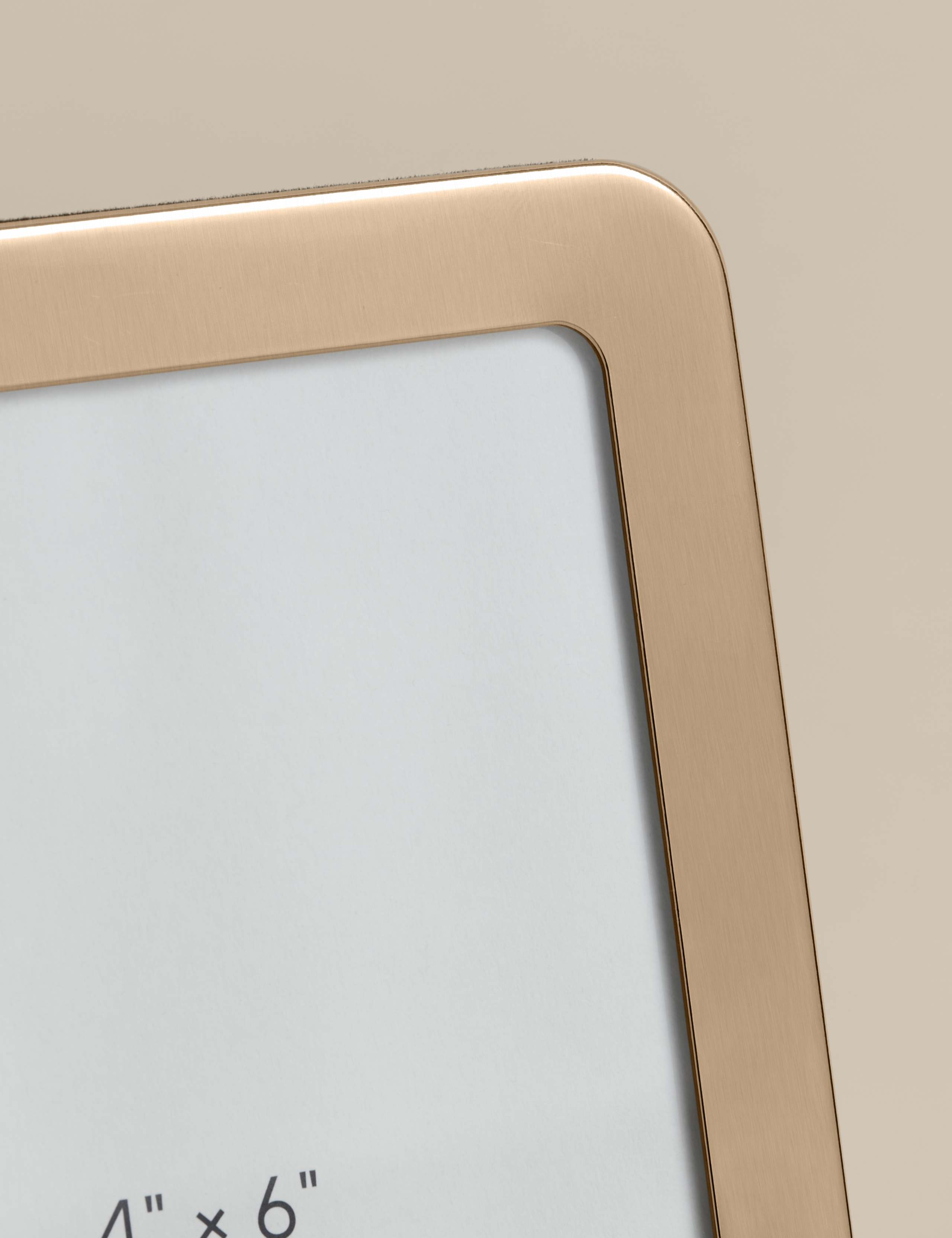 Thick Rounded Photo Frame 4x6 inch 4 of 4