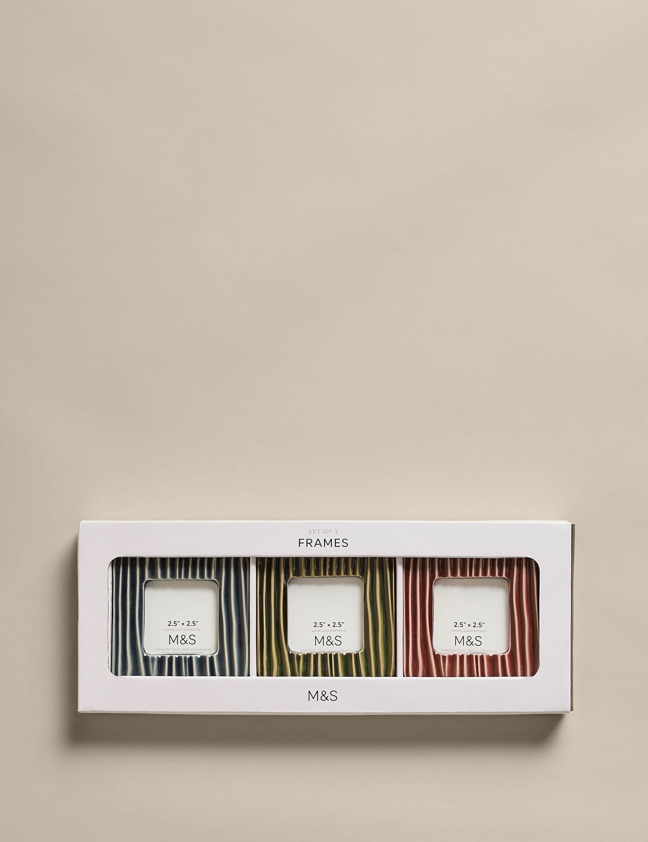 Set of 3 Ceramic Textured Line Photo Frames 2 of 4