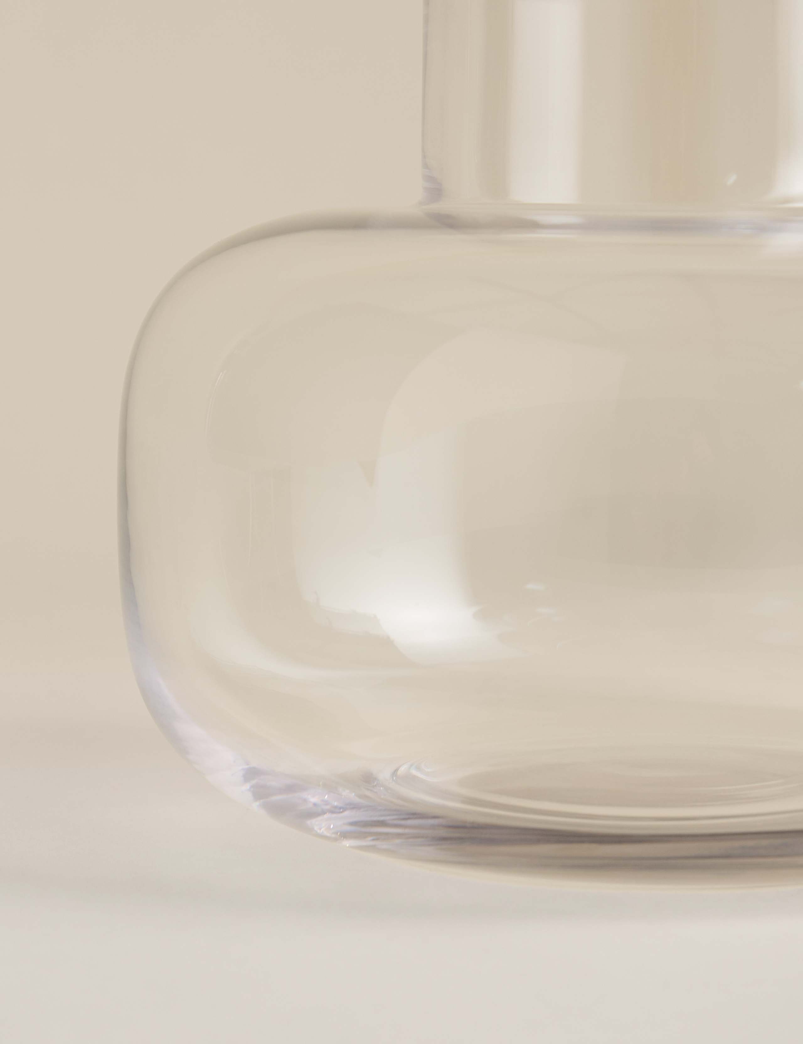 Medium Squat Vase 3 of 3
