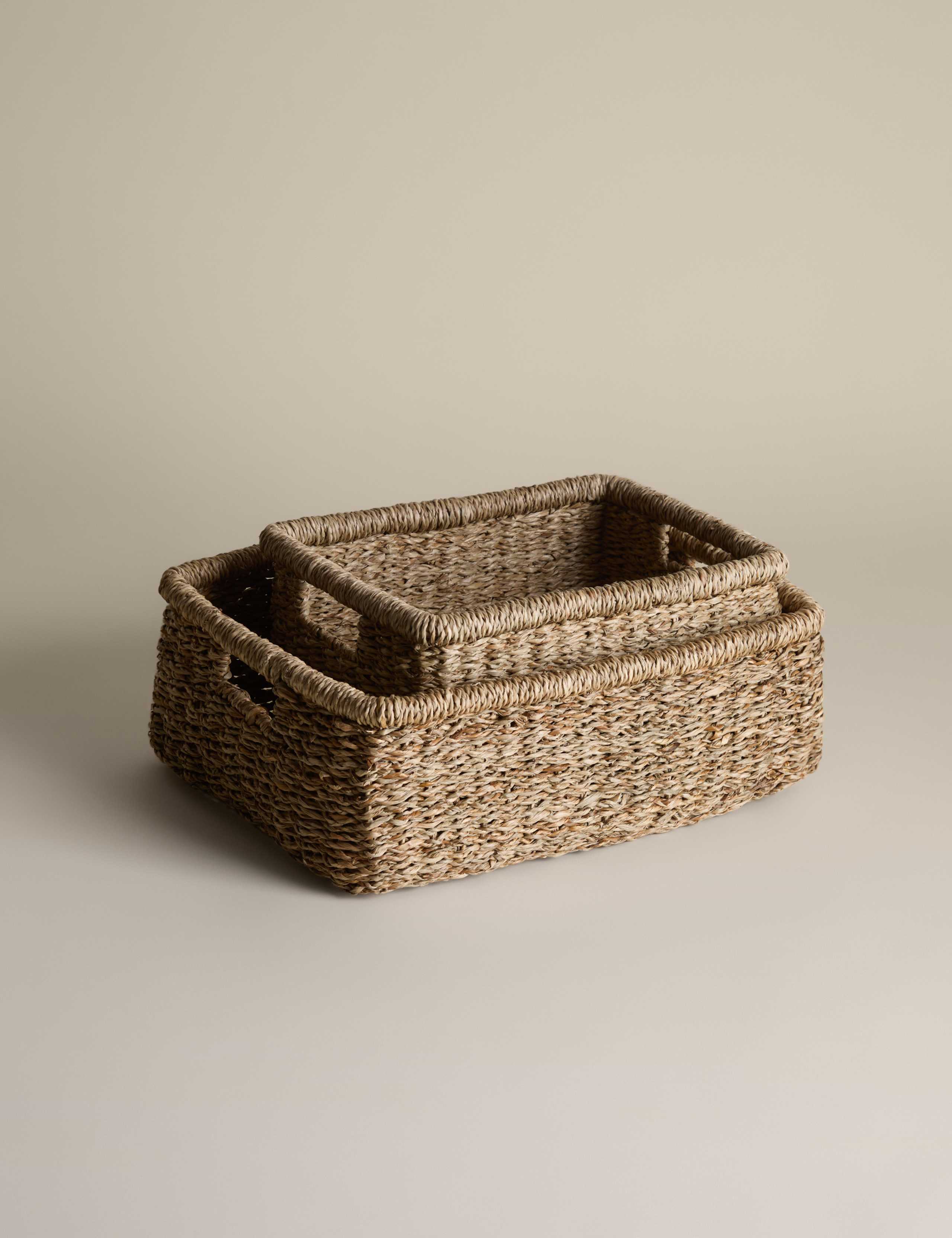 Set of 2 Seagrass Rectangular Baskets 3 of 8