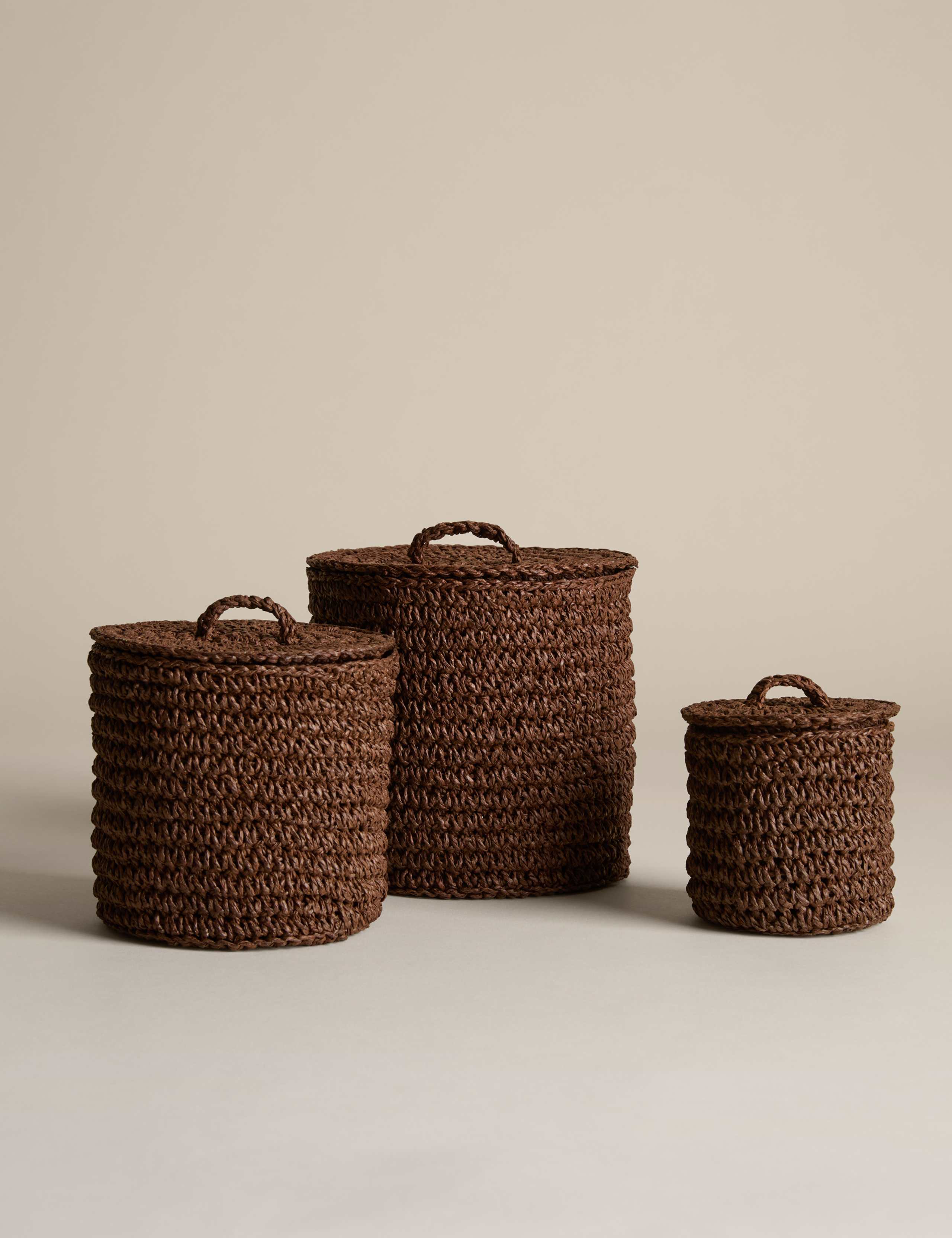 Set of 3 Raffia & Seagrass Small Lidded Pots 2 of 7