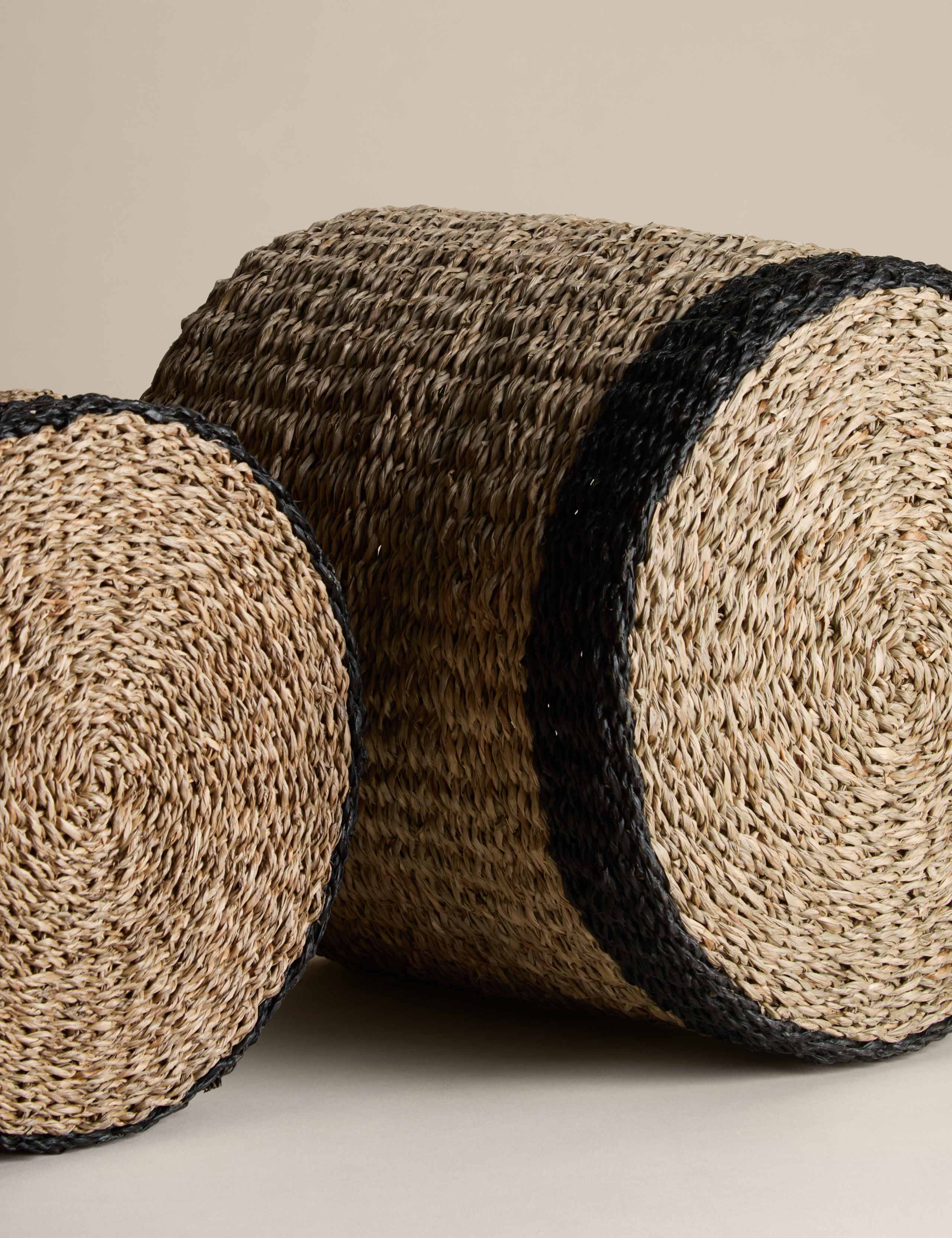 Set of 2 Raffia & Seagrass Large Baskets 5 of 8