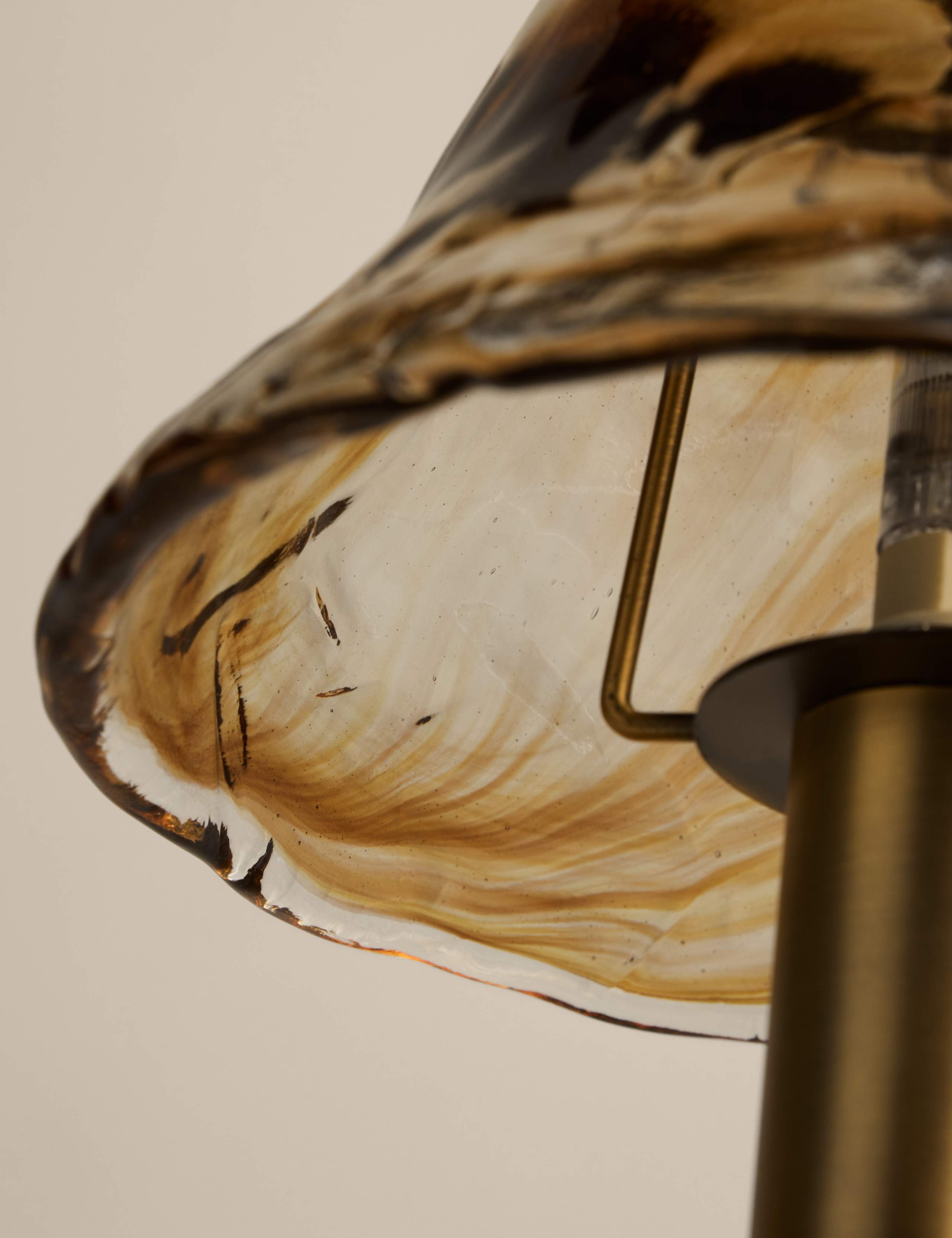 Wavy Glass Mushroom Table Lamp 3 of 6