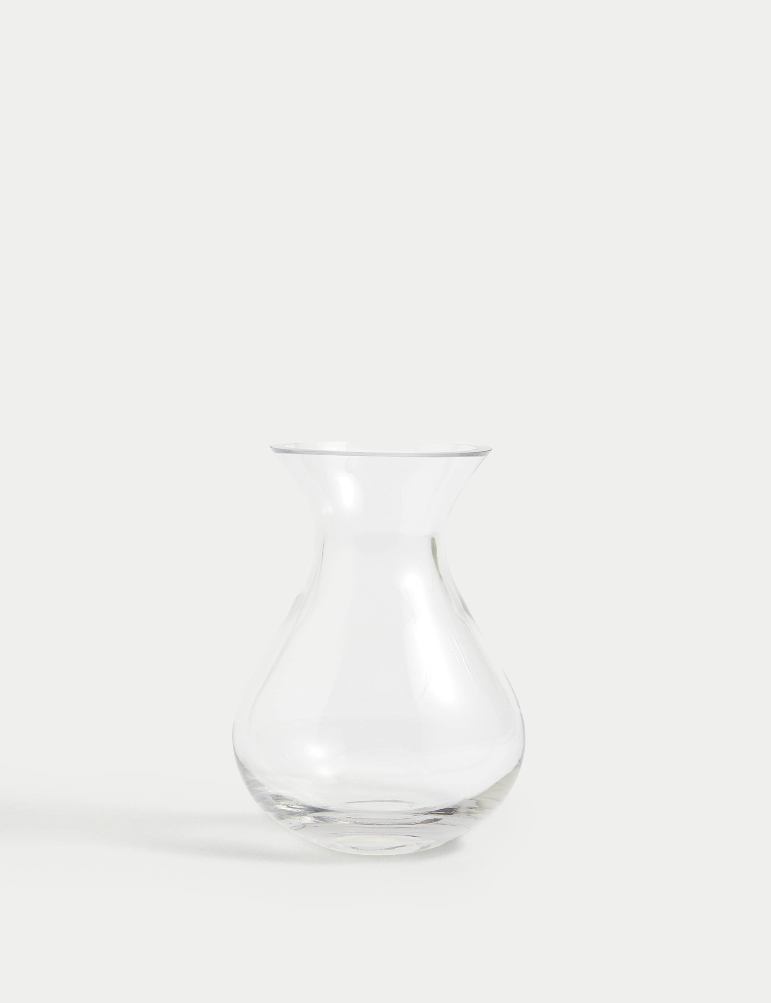 Small Bouquet Vase 2 of 6