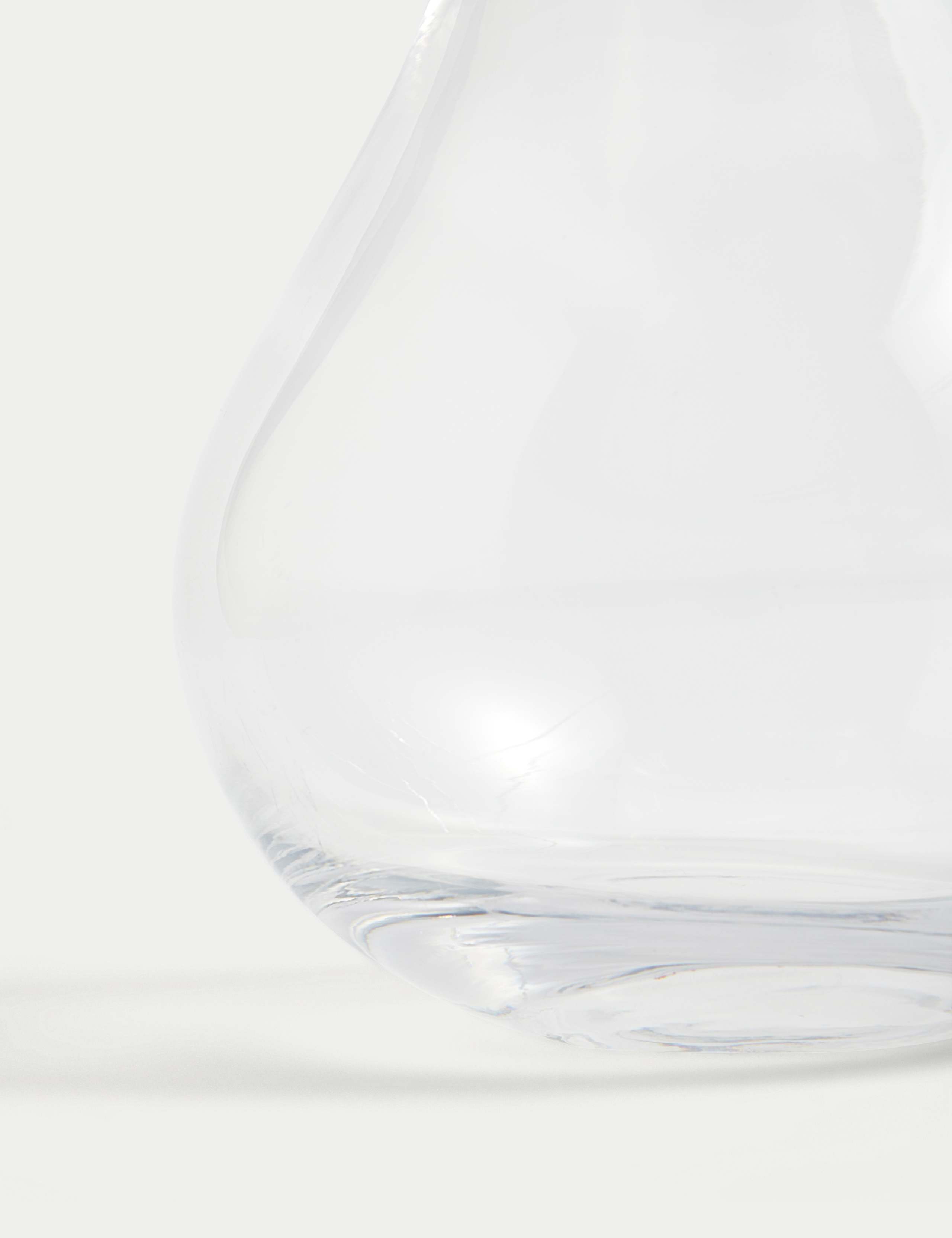 Medium Bouquet Vase 4 of 4