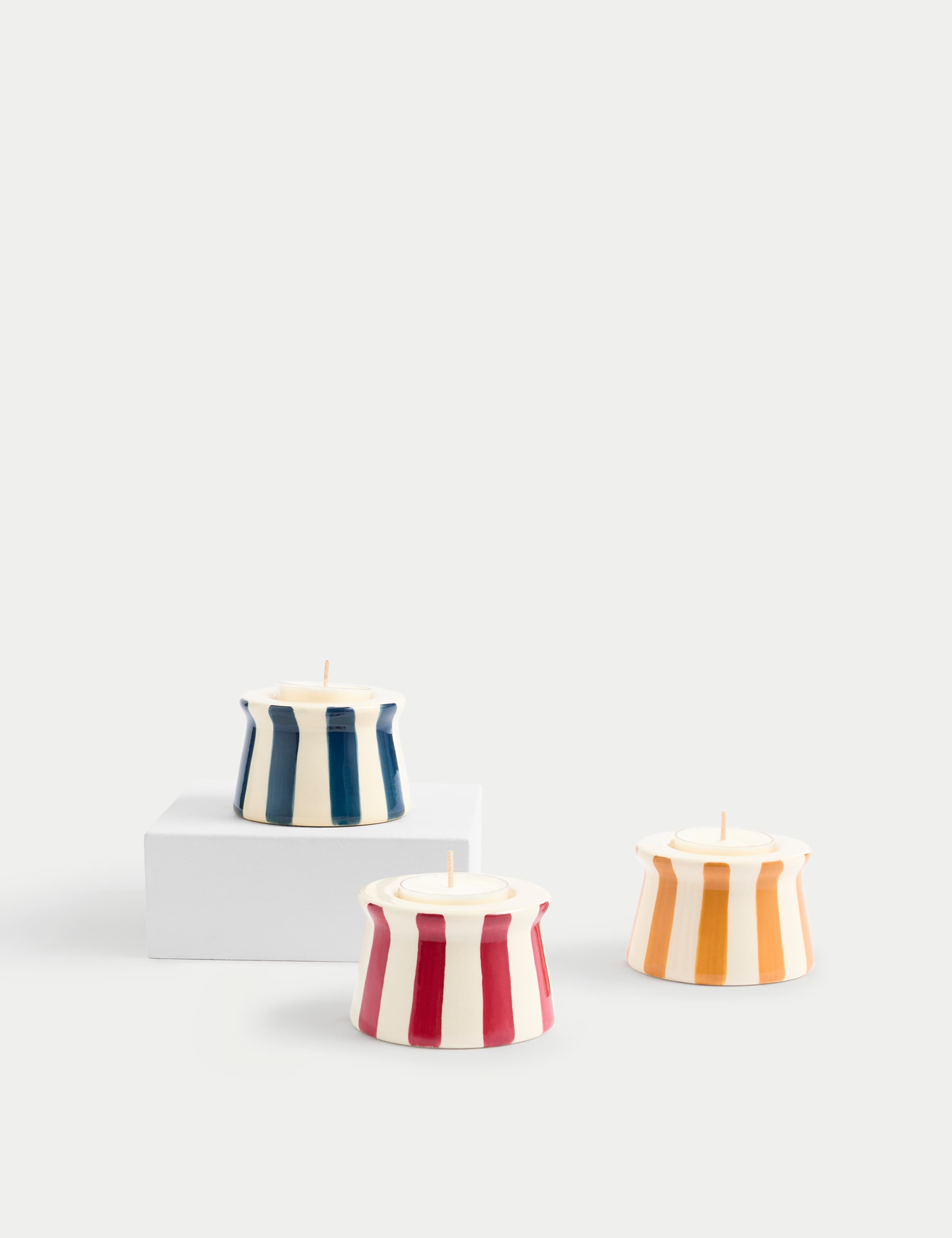 Set of 3 Striped Ceramic Tealight Holders 6 of 7