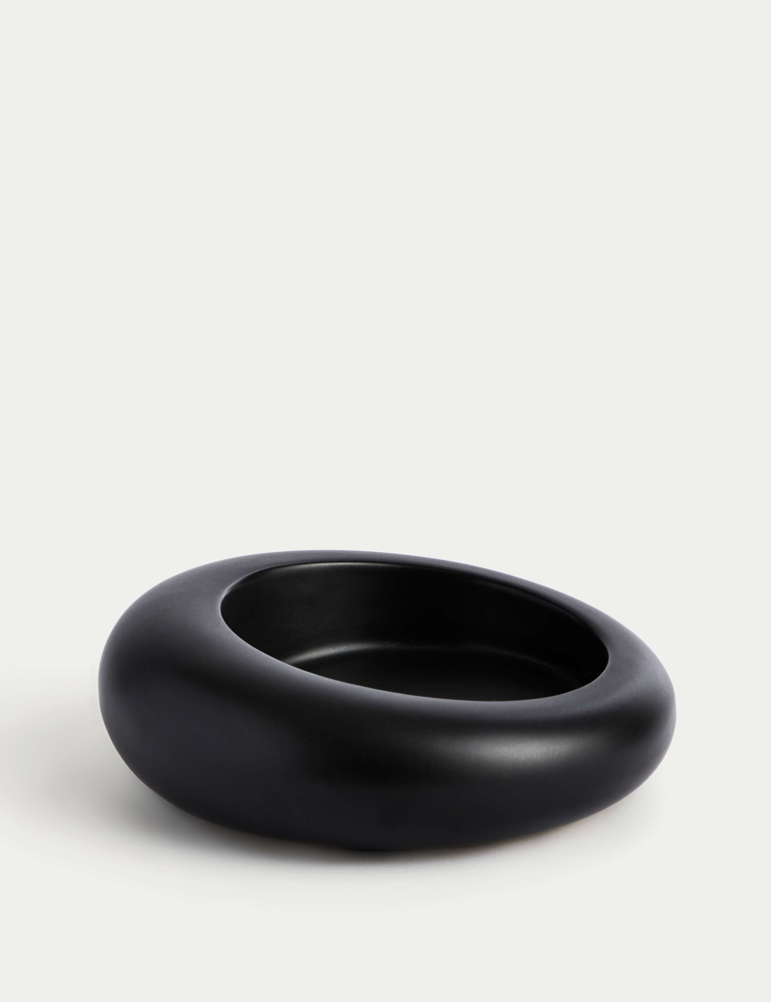 Curved Pillar Candle Holder 2 of 5