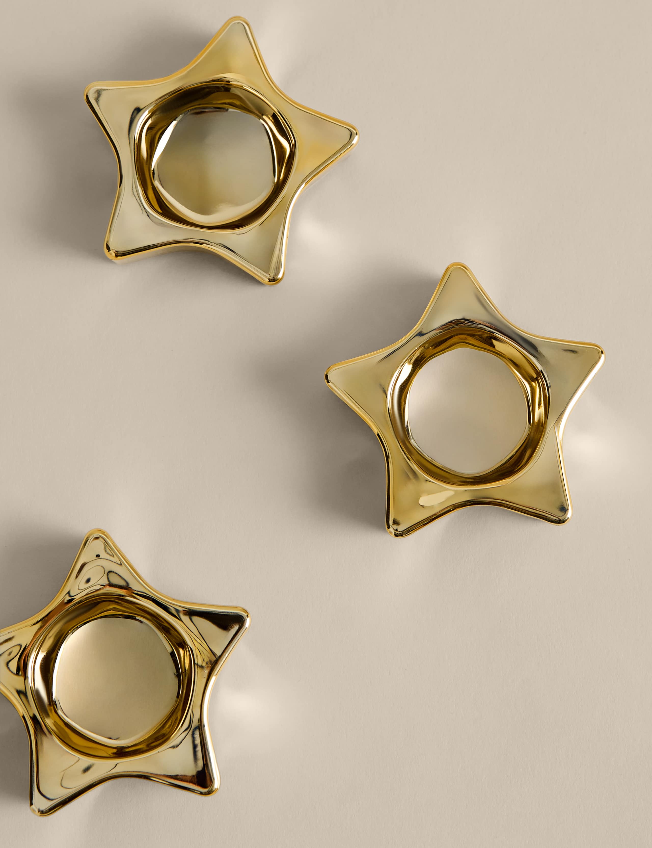 Set of 3 Star Glass Tealight Holders 4 of 6