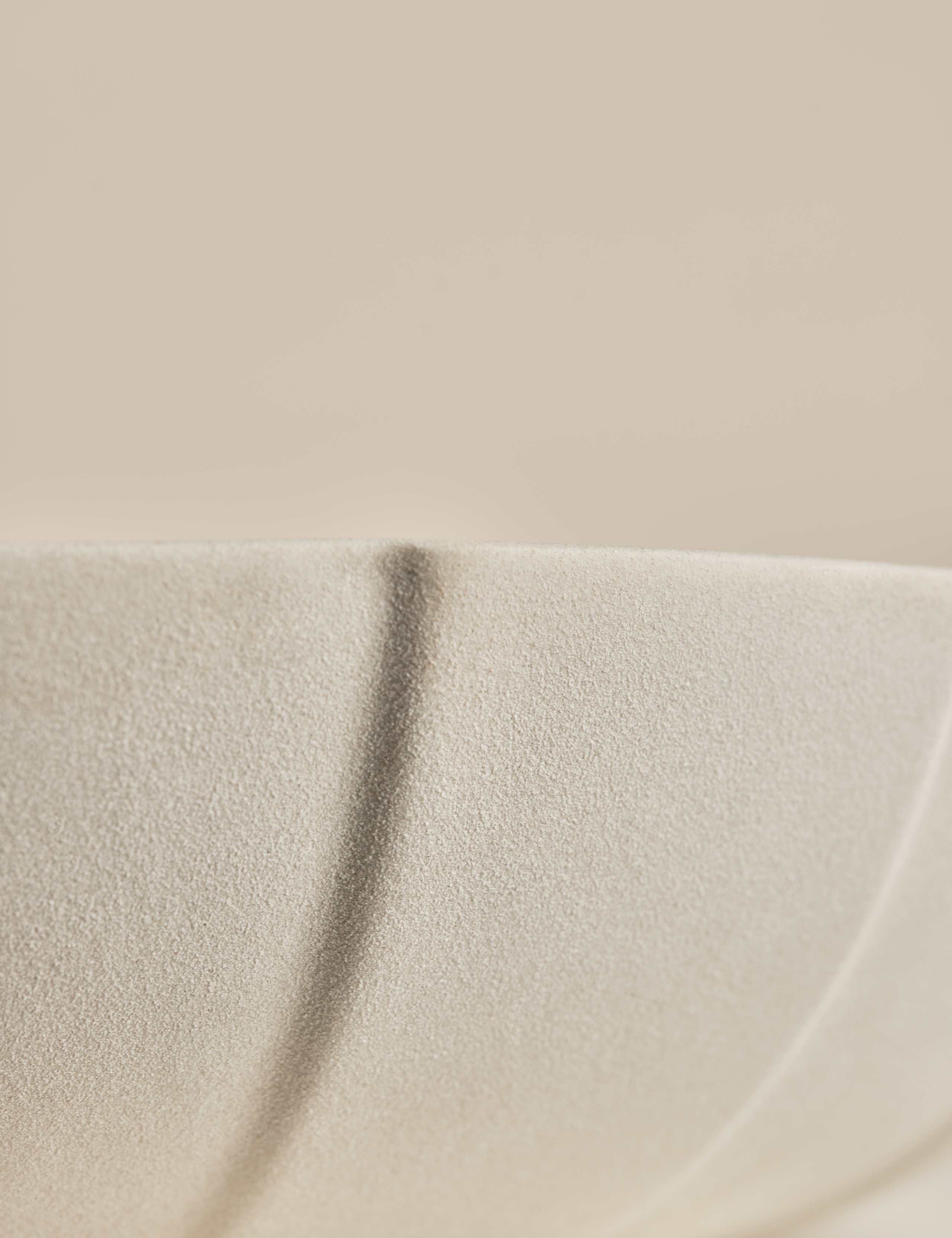 Wide Stripe Decorative Ceramic Centrepiece 4 of 6