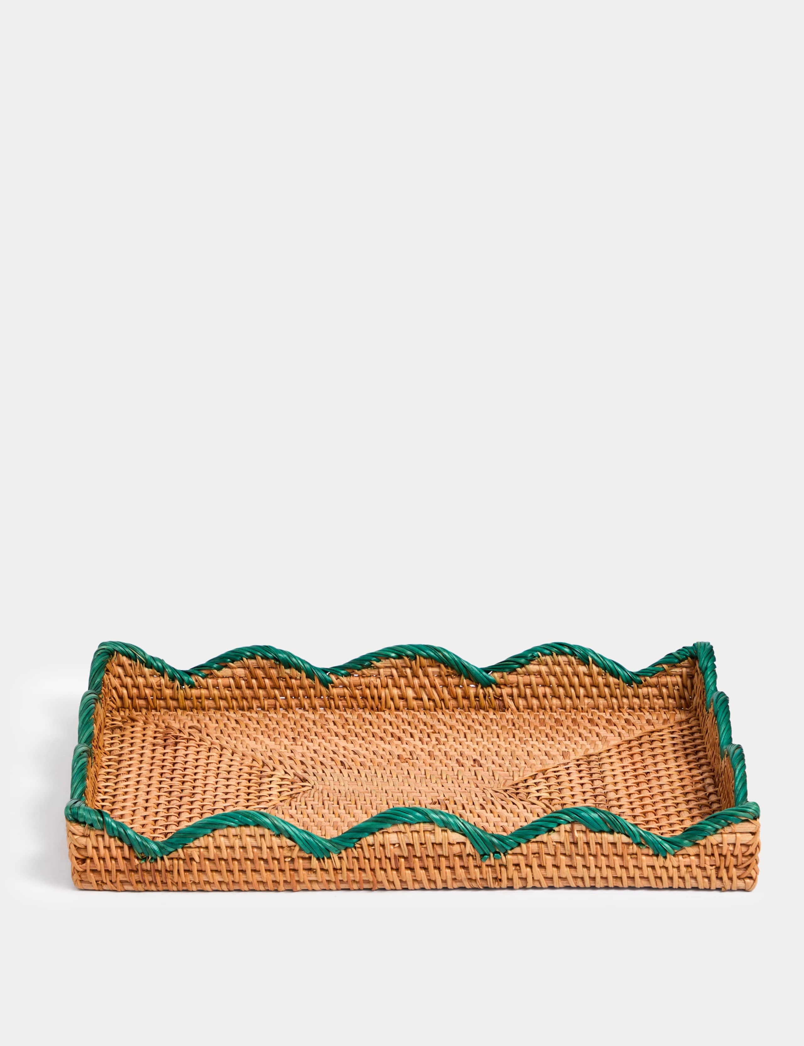 Rattan Scallop Edge Tray 2 of 3