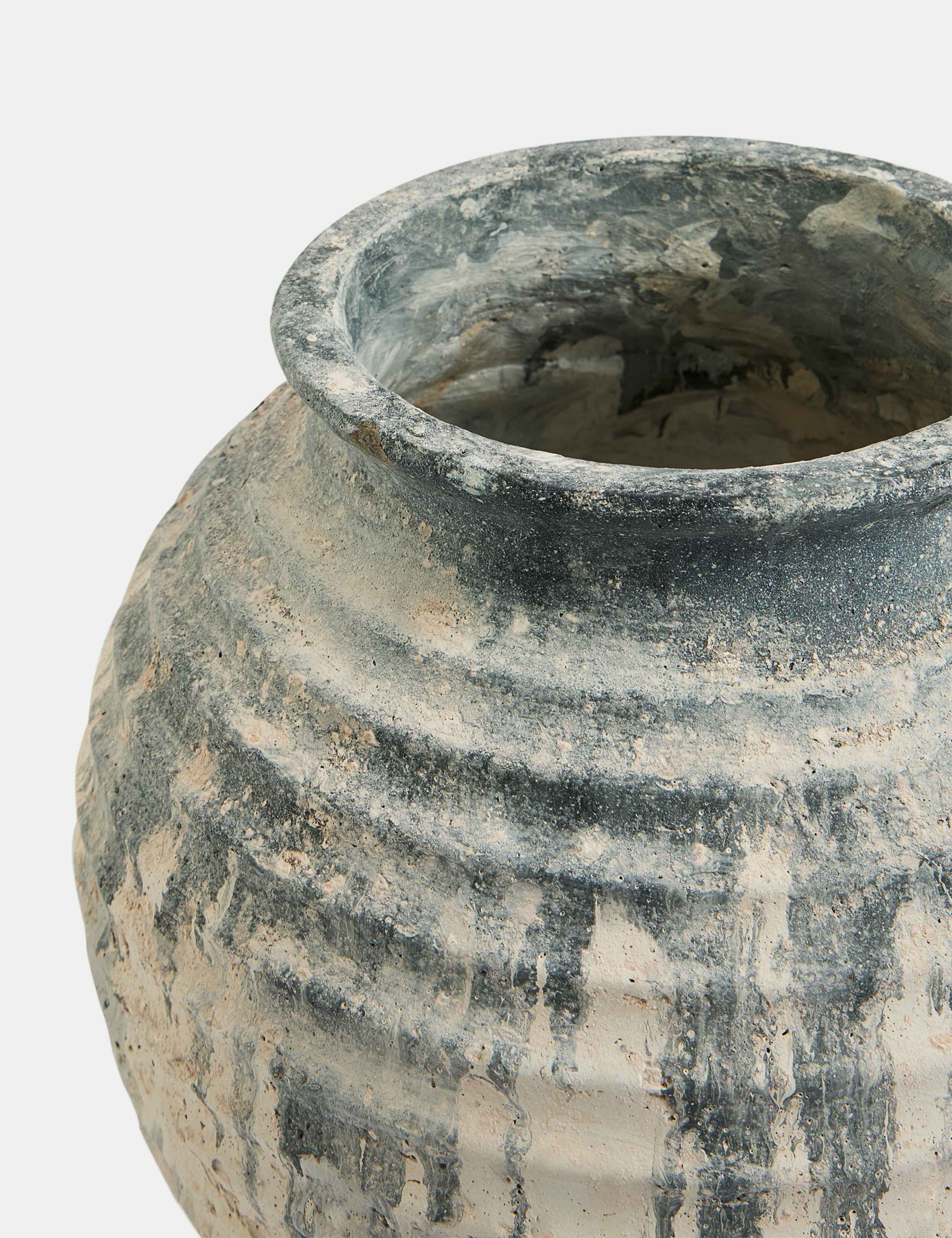 Decorative Textured Vase 3 of 6